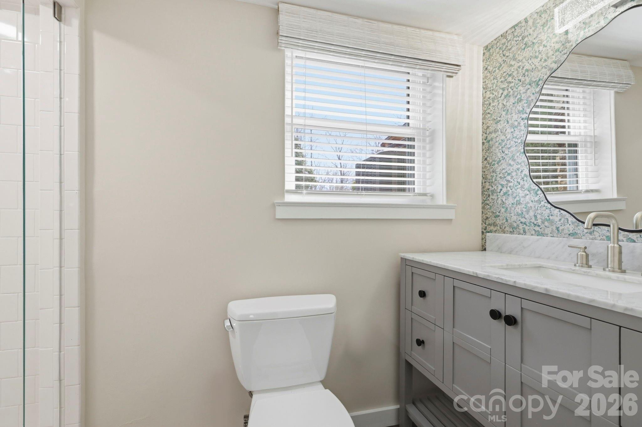 100 Ashton Lane — Brevard