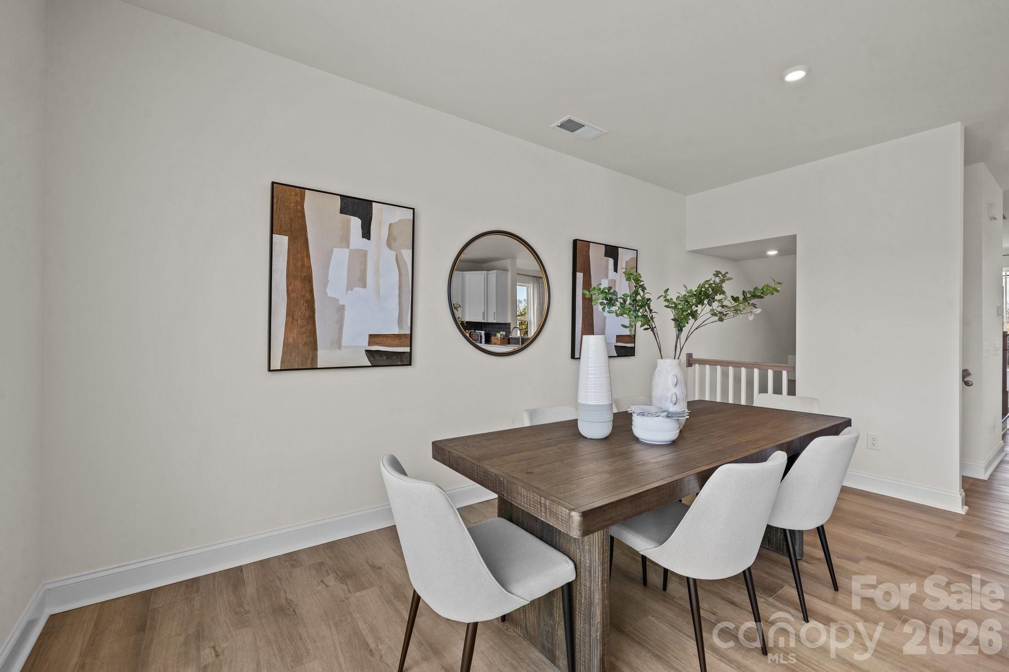 3122 Middle Street — Charlotte