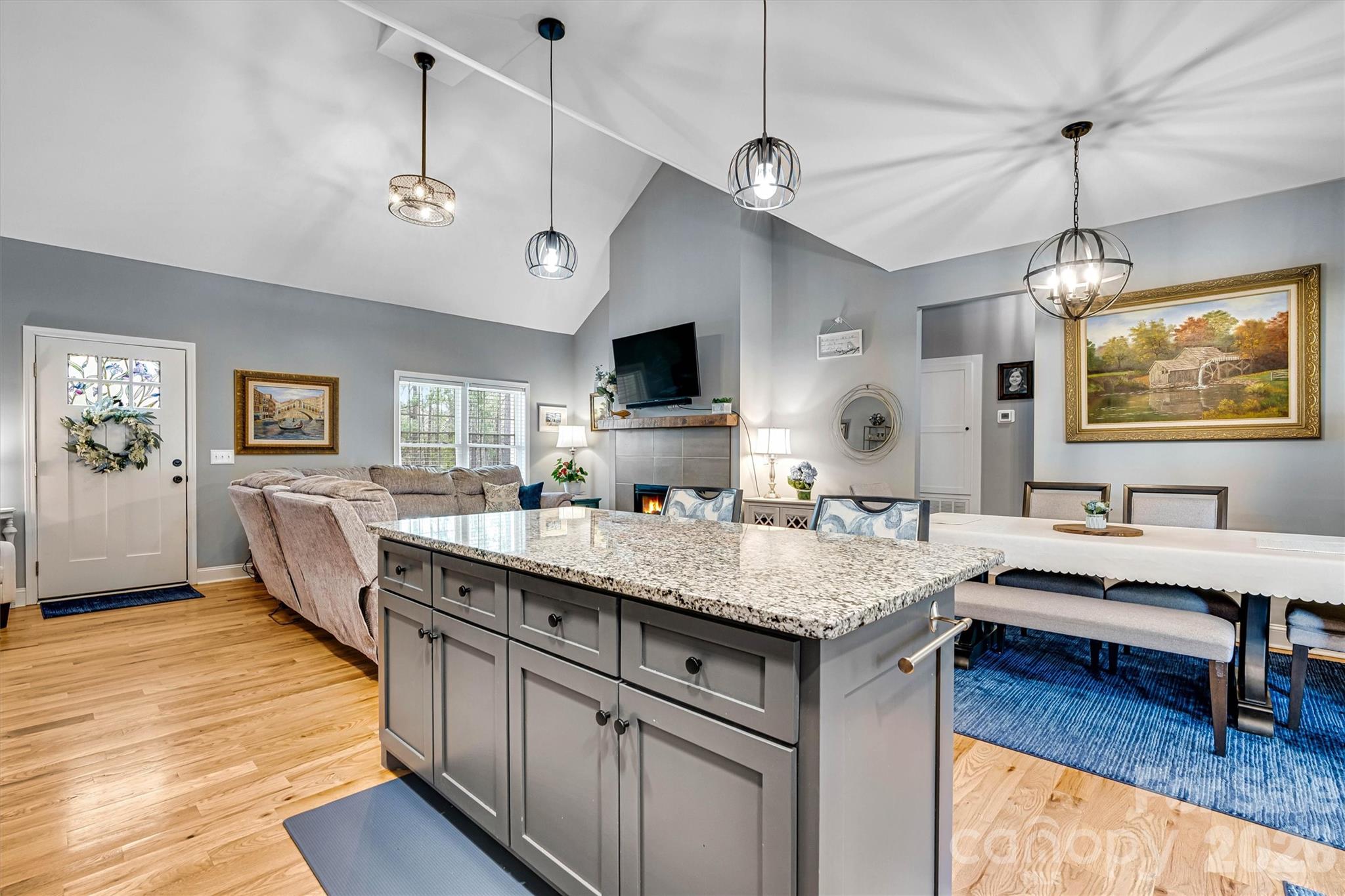 1181 Kensington Circle — Newton