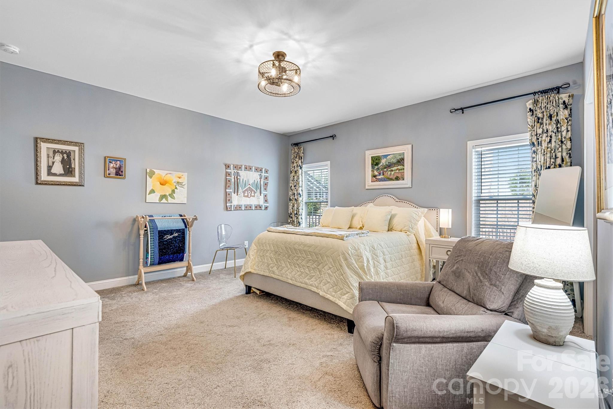 1181 Kensington Circle — Newton