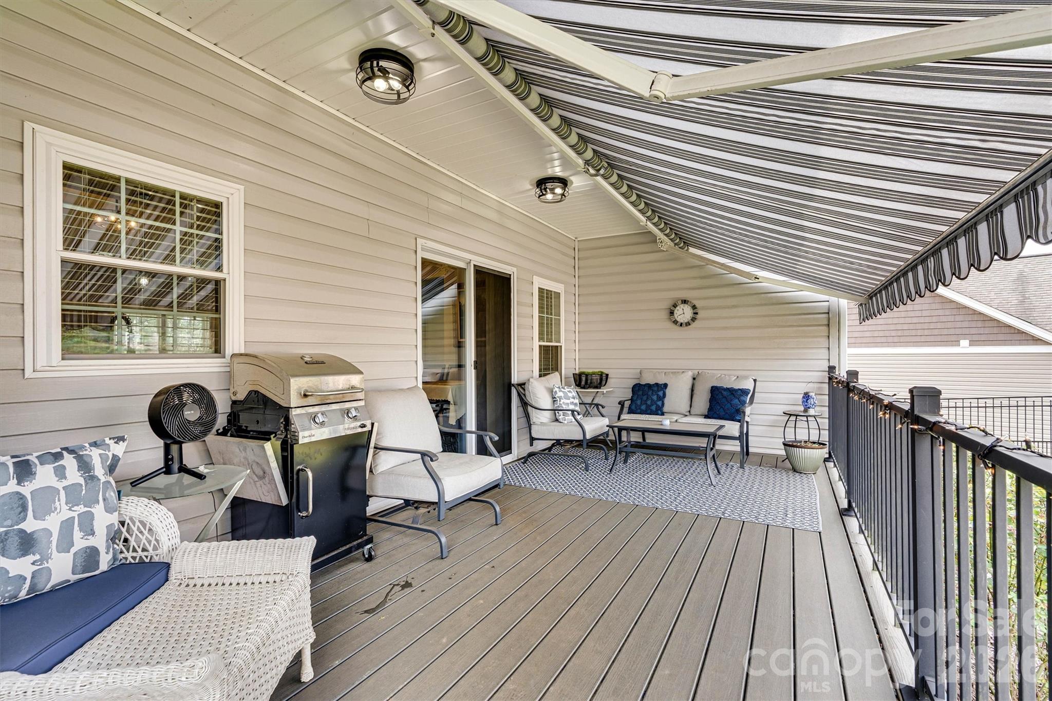 1181 Kensington Circle — Newton