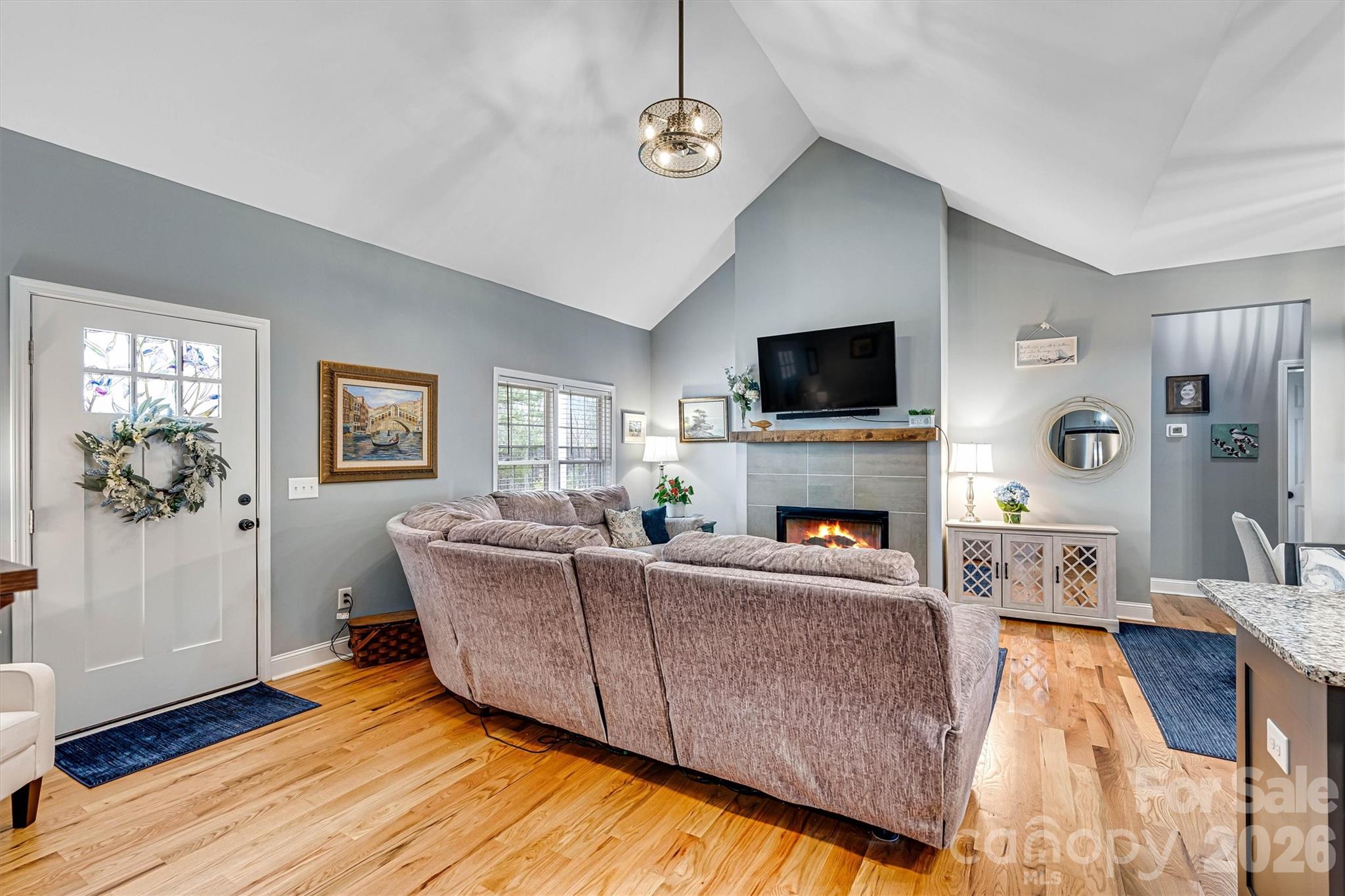 1181 Kensington Circle — Newton