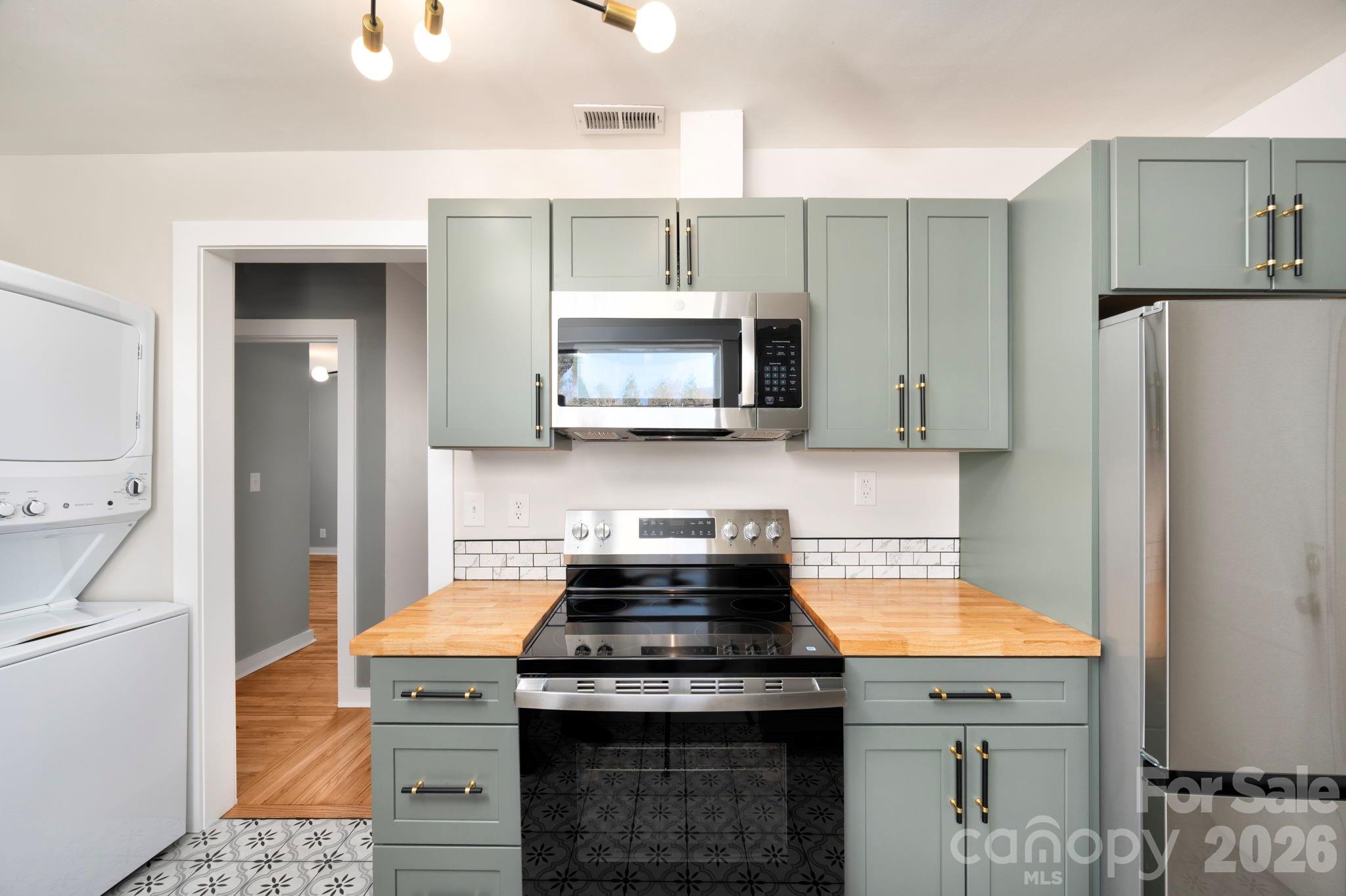 615 Biltmore Avenue #T8 — Asheville