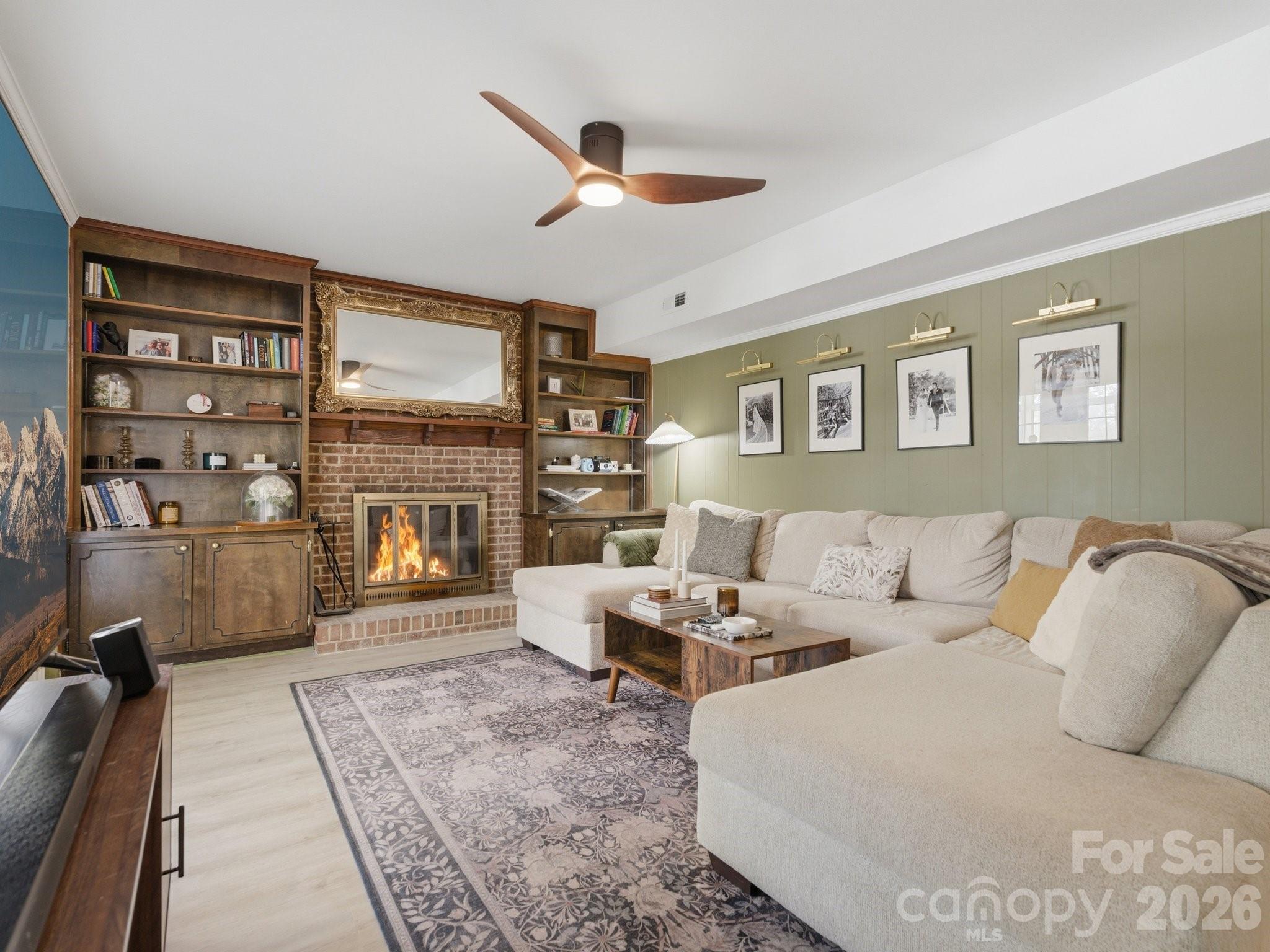 9234 Covedale Drive — Charlotte