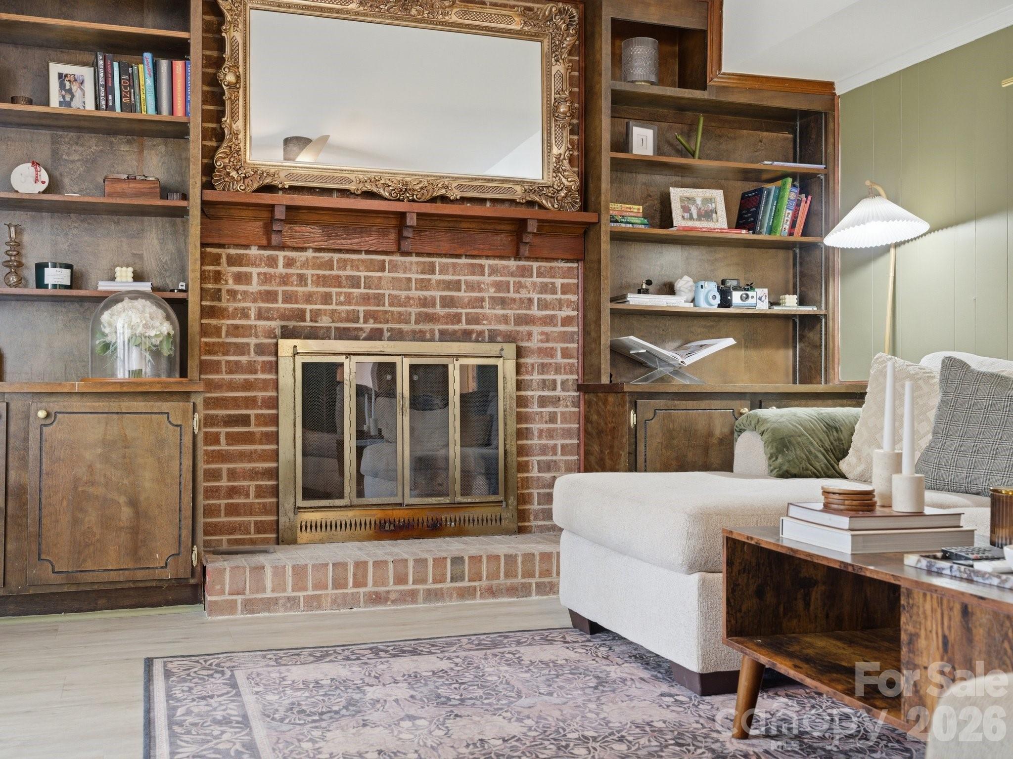 9234 Covedale Drive — Charlotte