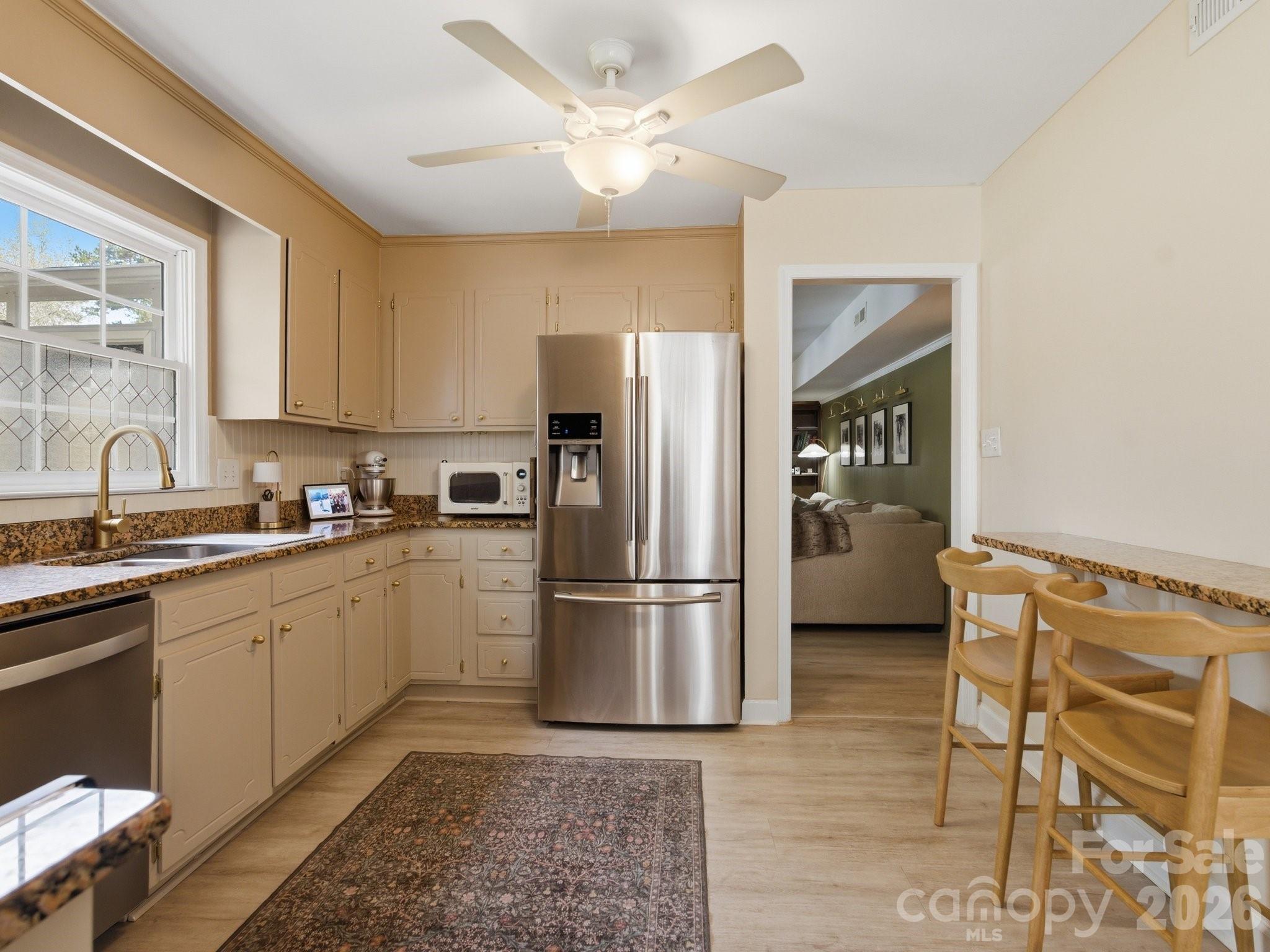 9234 Covedale Drive — Charlotte