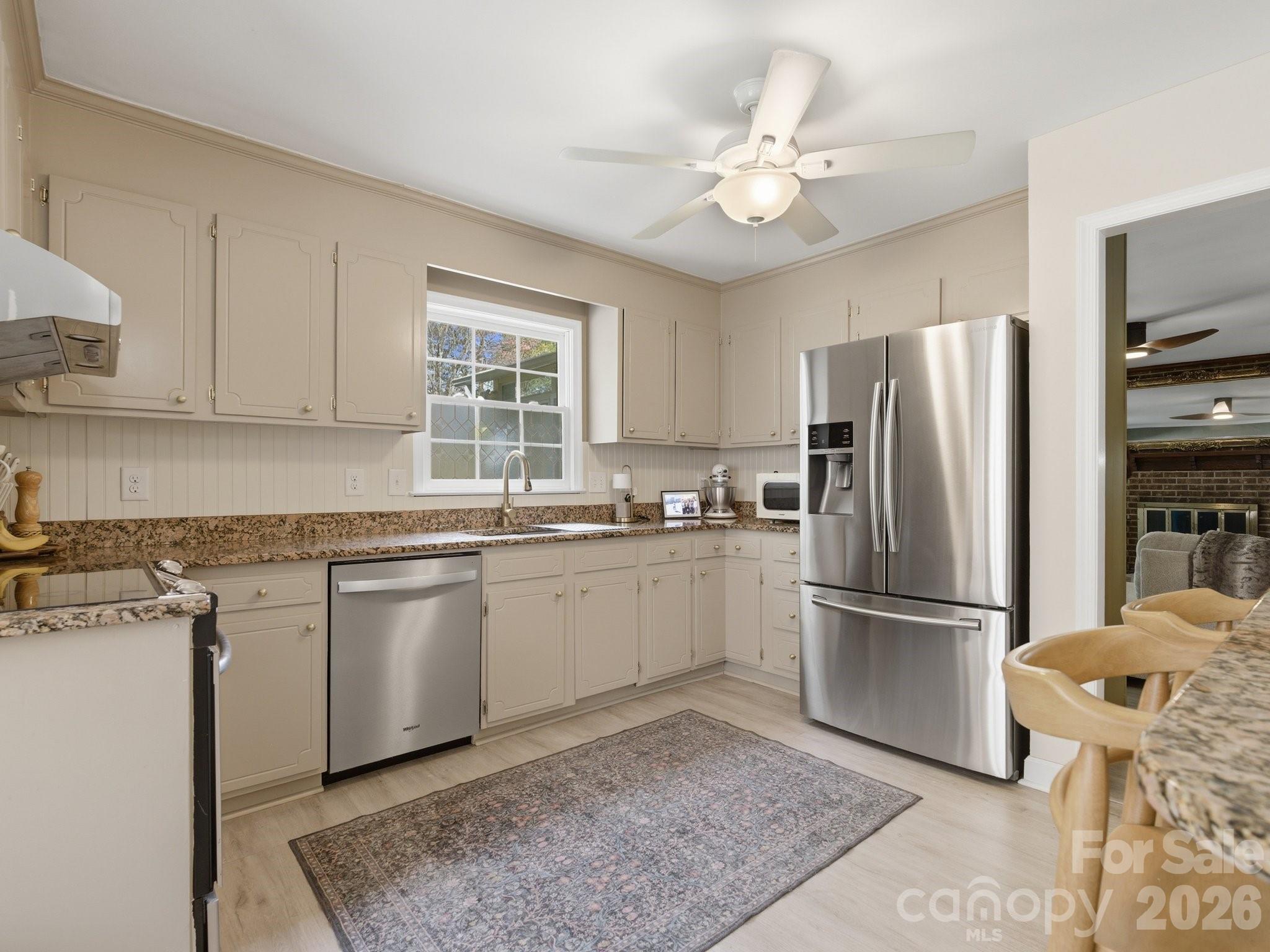 9234 Covedale Drive — Charlotte
