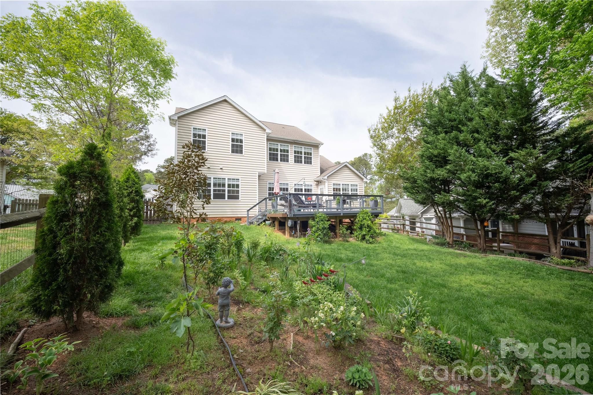 12058 Pelican Court — Tega Cay