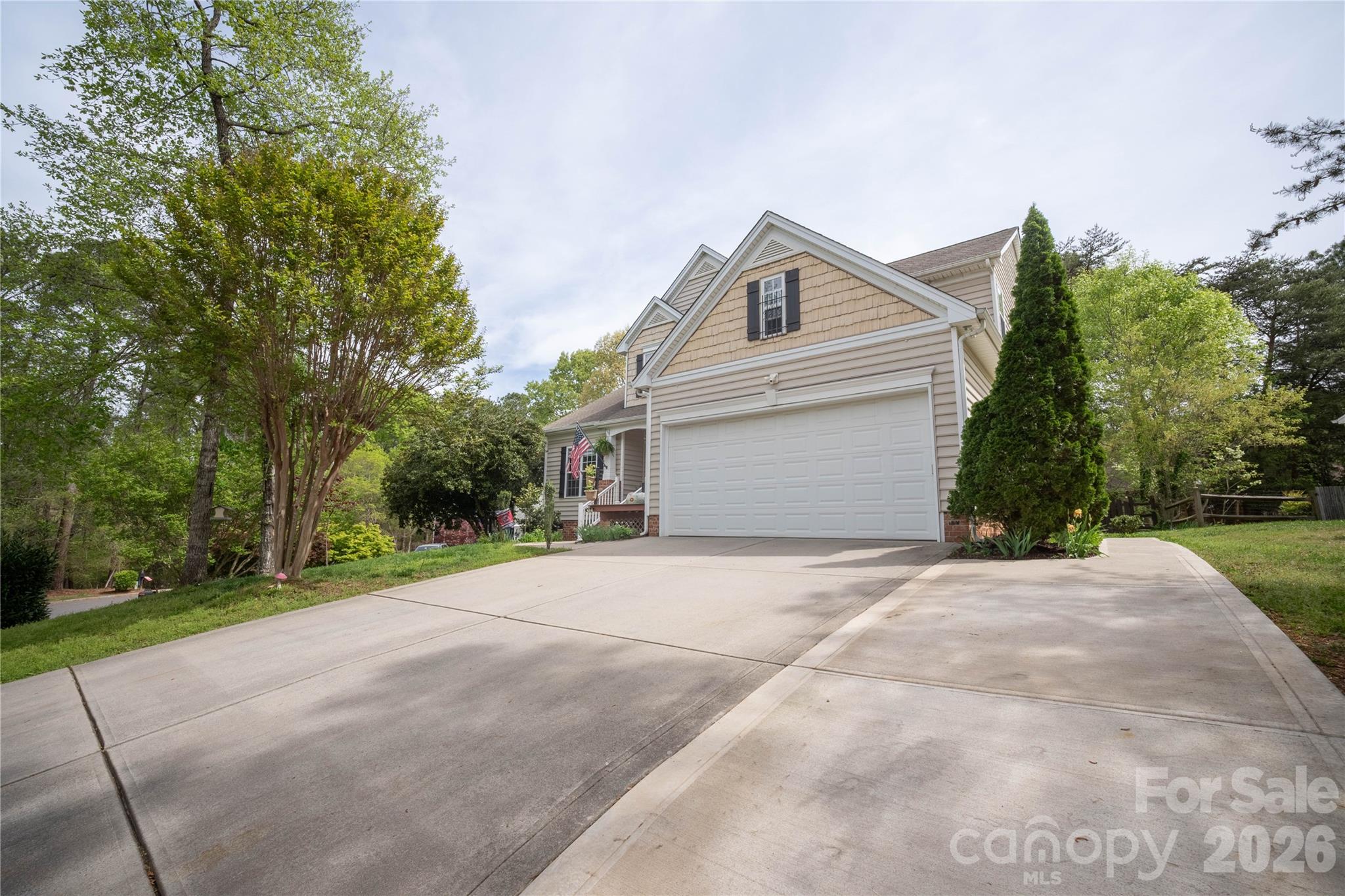 12058 Pelican Court — Tega Cay