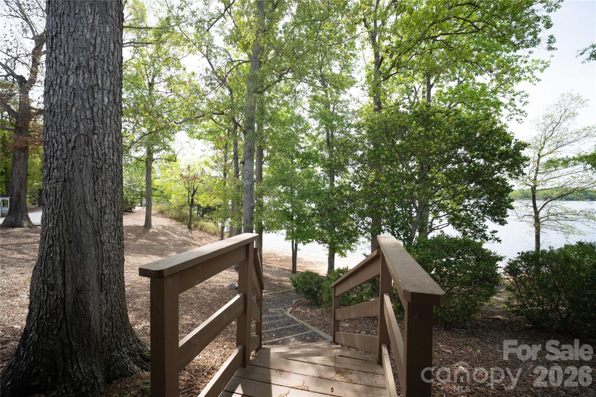 12058 Pelican Court — Tega Cay