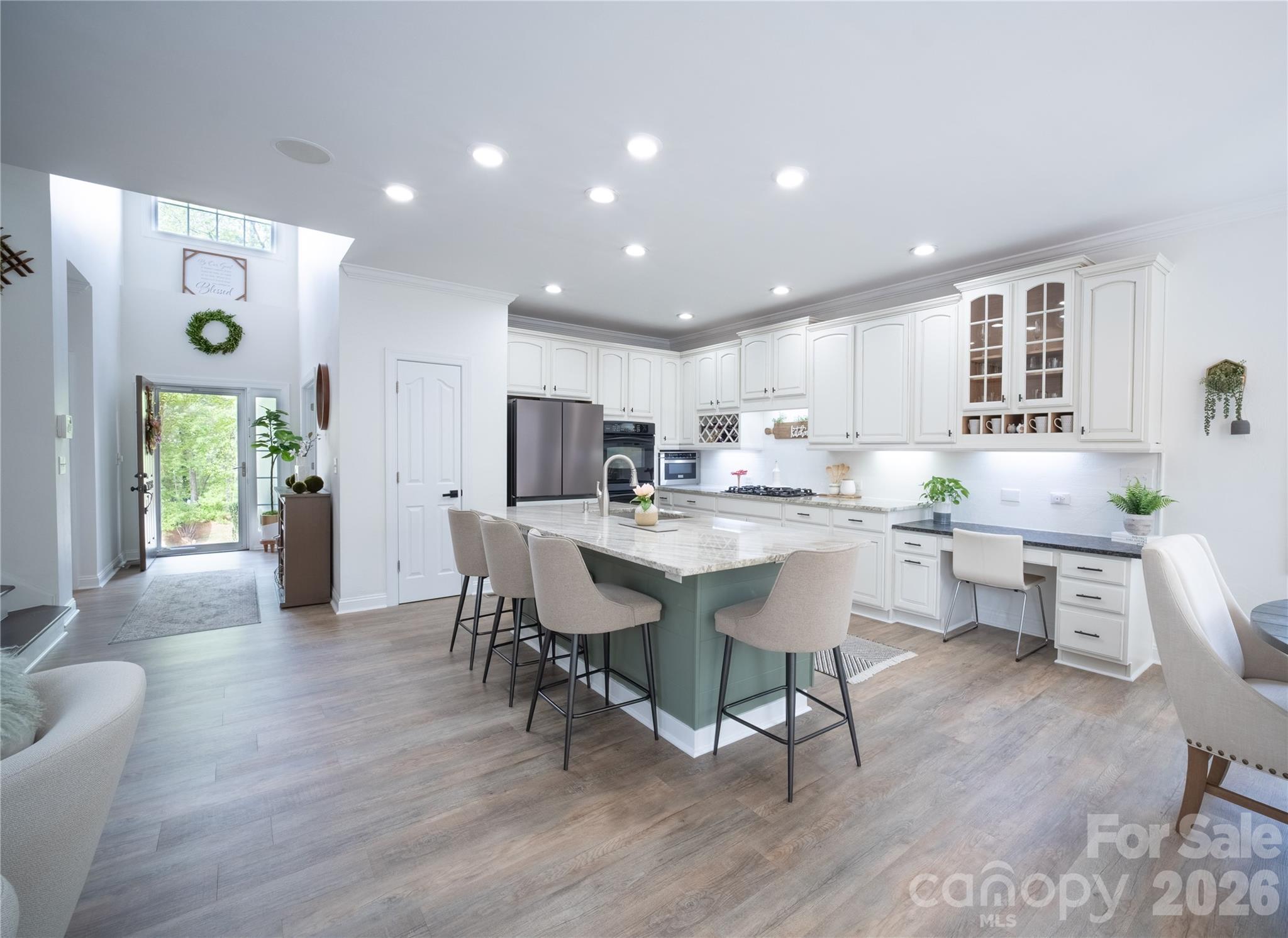 12058 Pelican Court — Tega Cay
