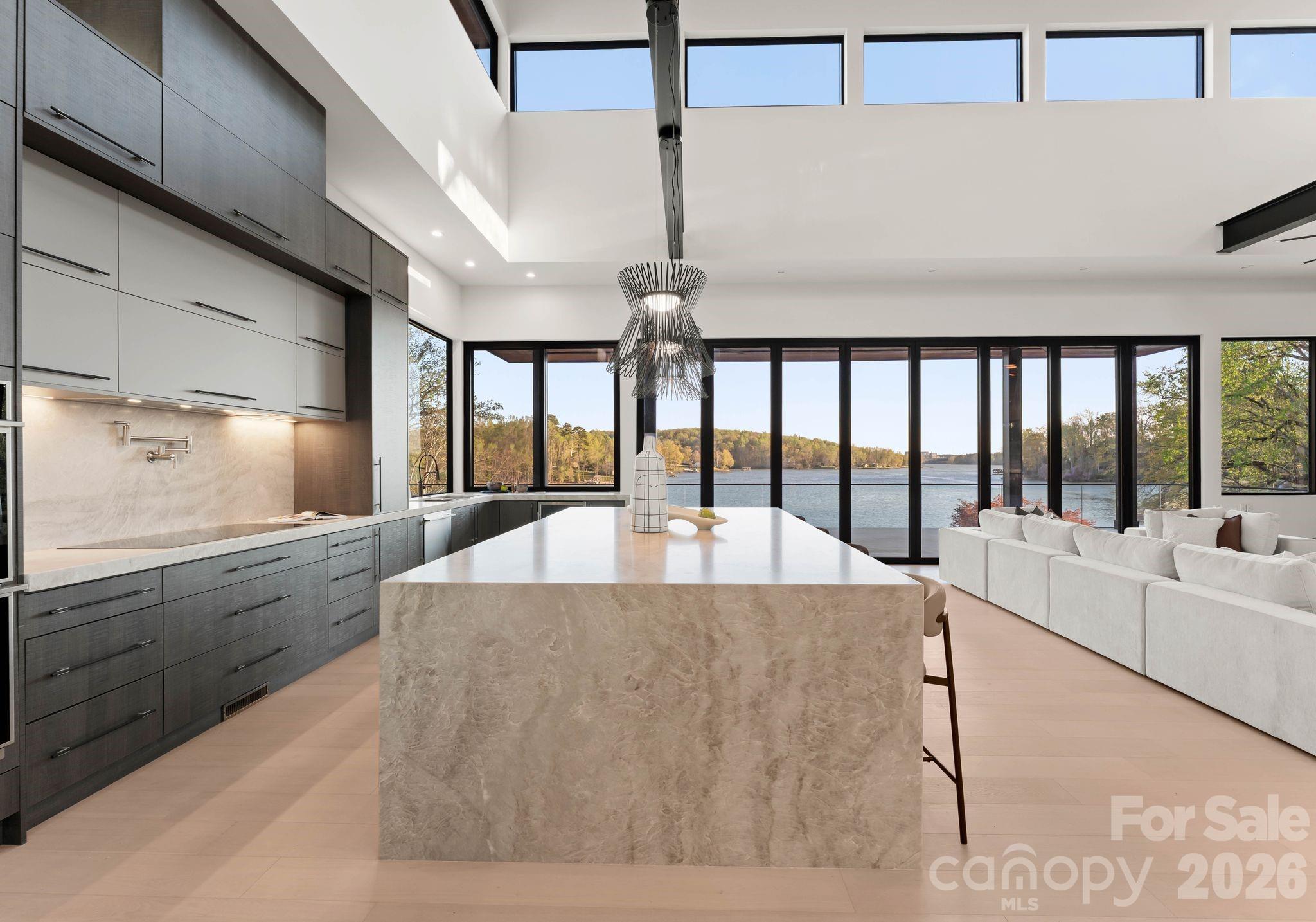 6000 Midsomer Road — Charlotte