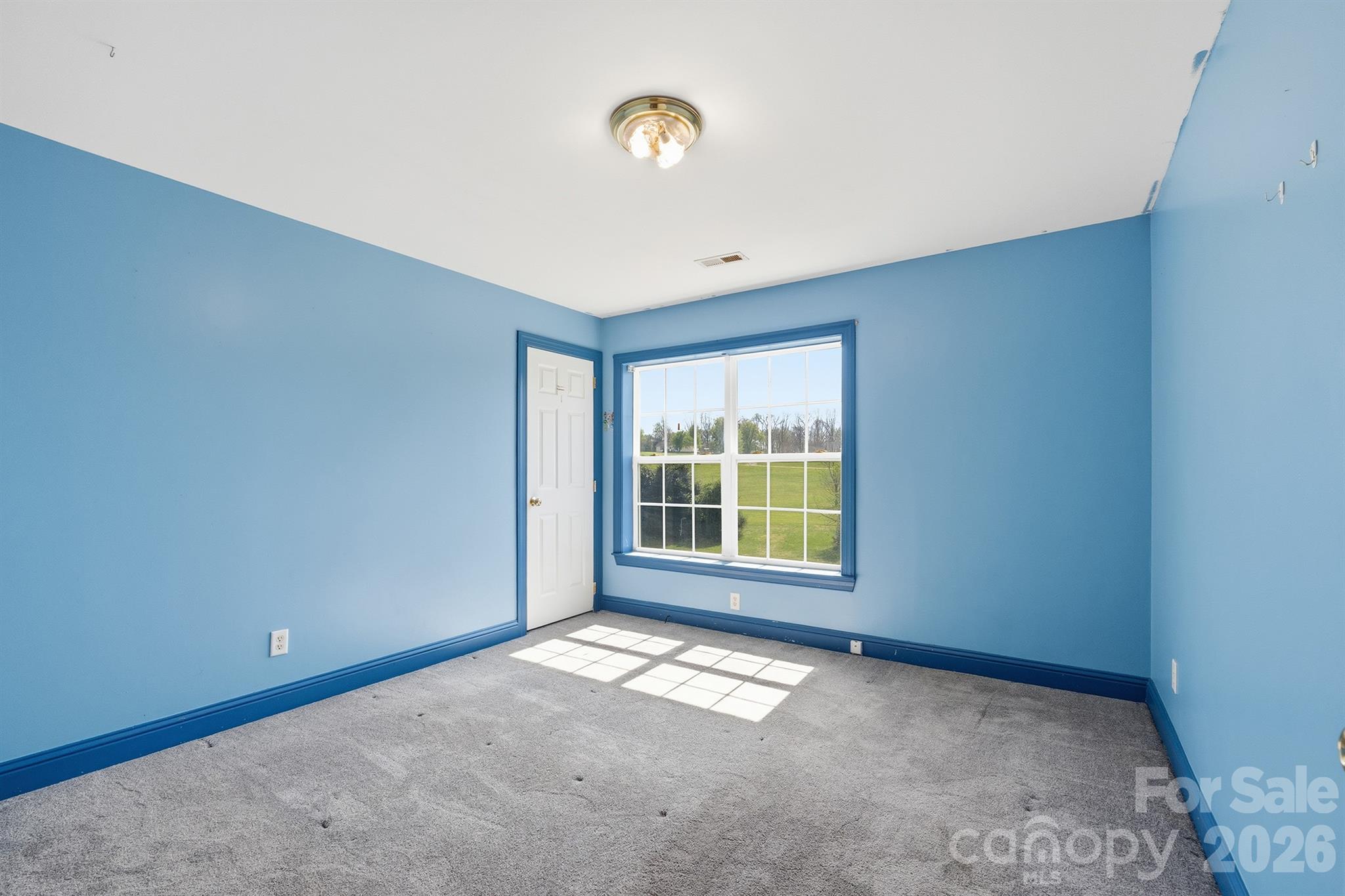 193 Red Hawk Lane — Olin