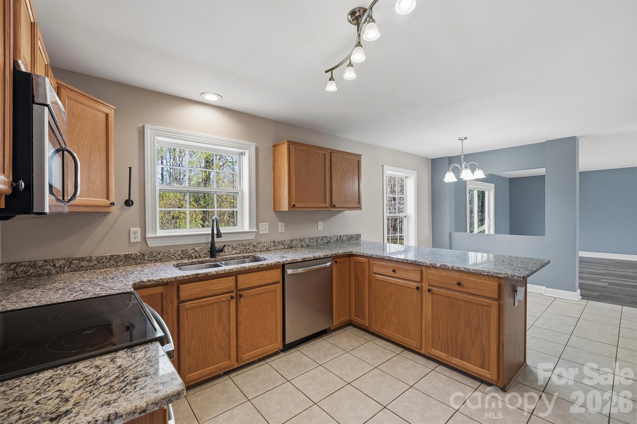 193 Red Hawk Lane — Olin