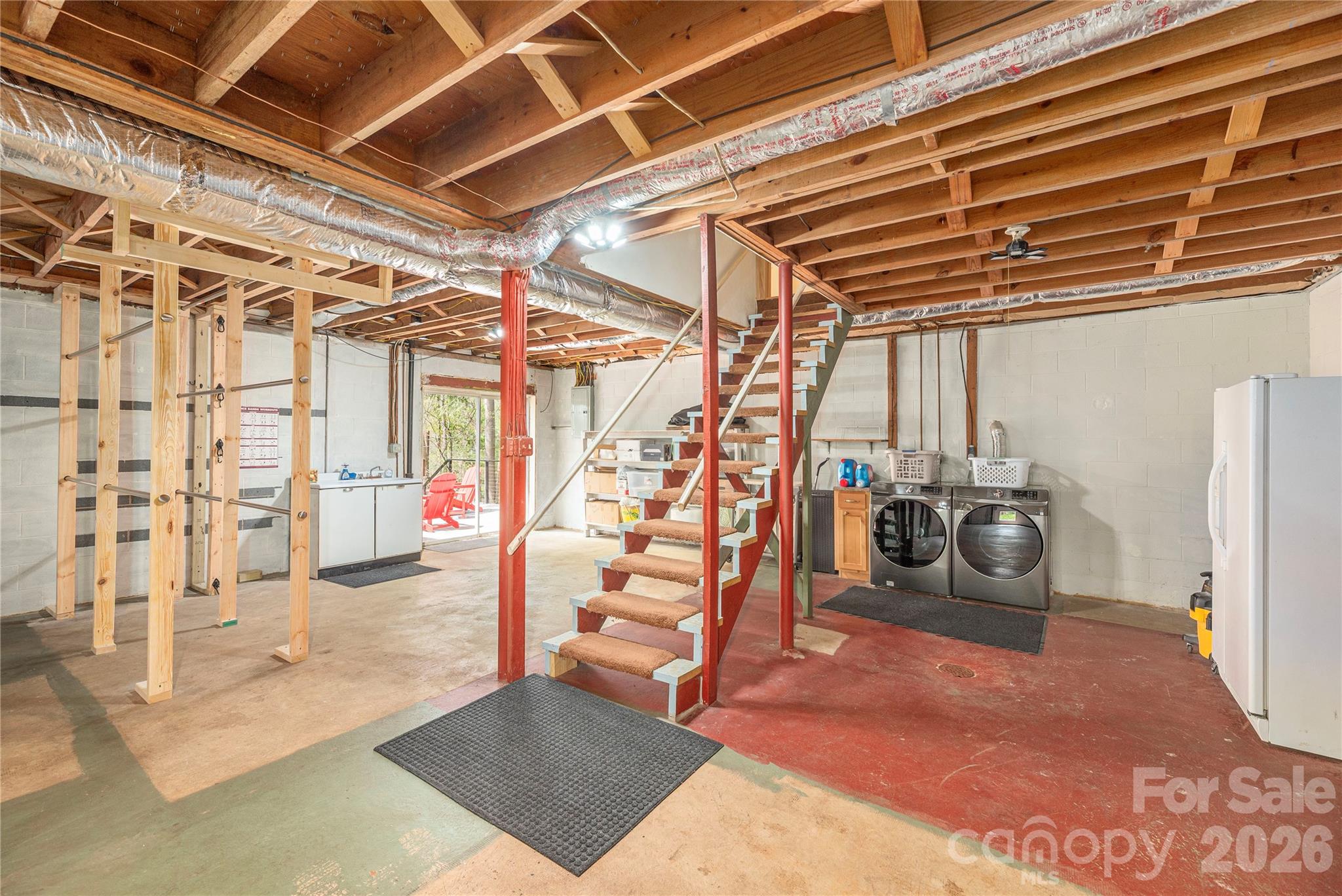 47 Deerwood Drive — Asheville
