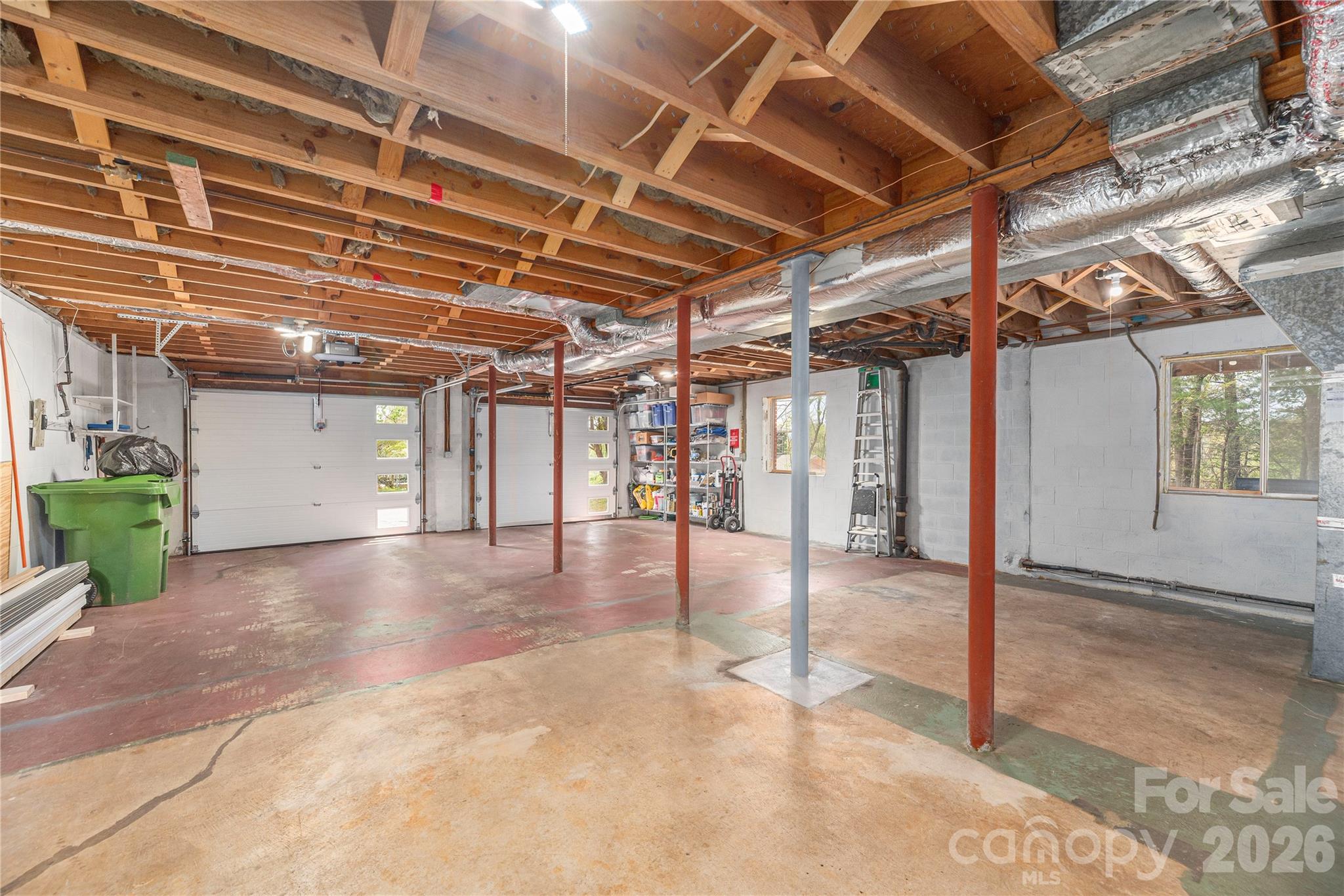 47 Deerwood Drive — Asheville