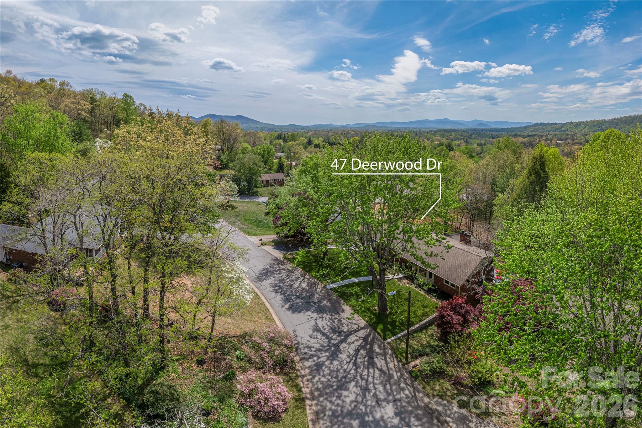 47 Deerwood Drive — Asheville