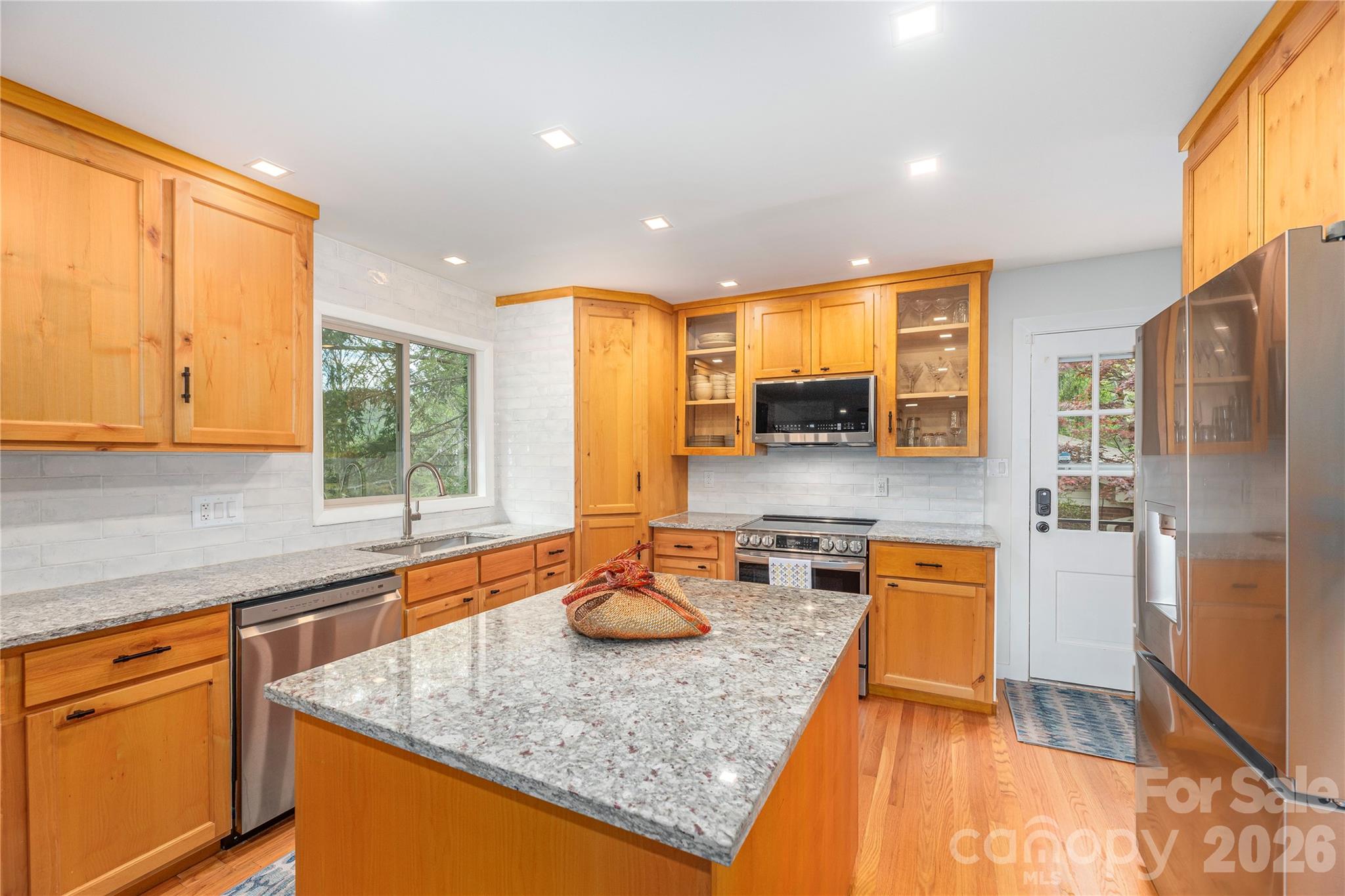 47 Deerwood Drive — Asheville