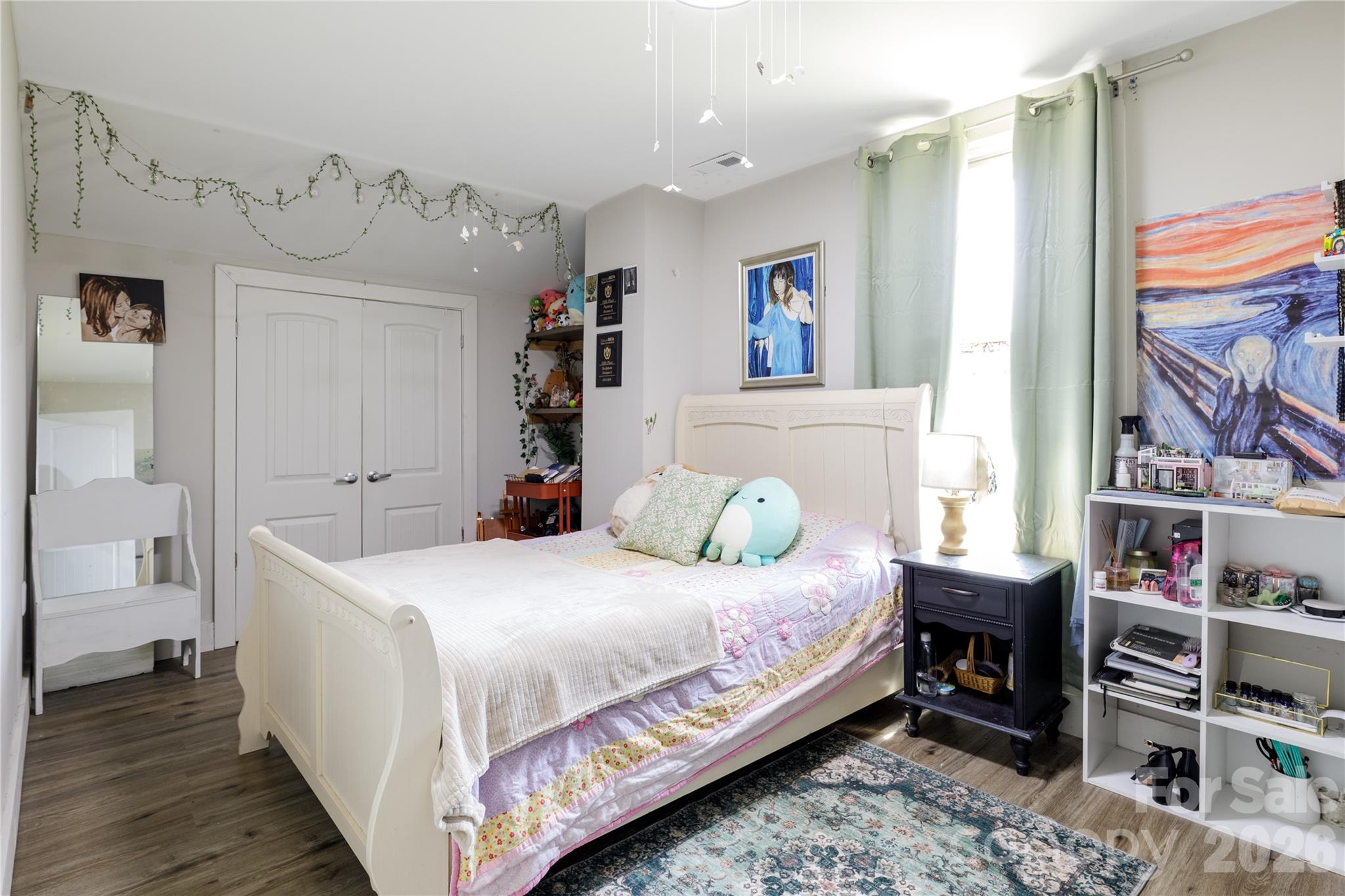 4100 S Fork Street — Hickory