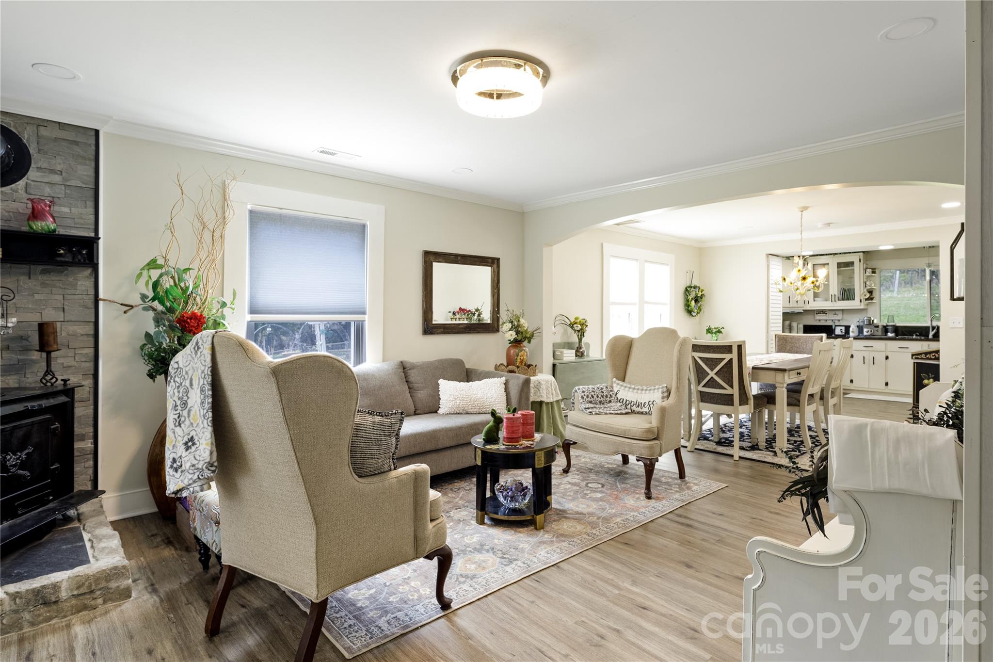 4100 S Fork Street — Hickory