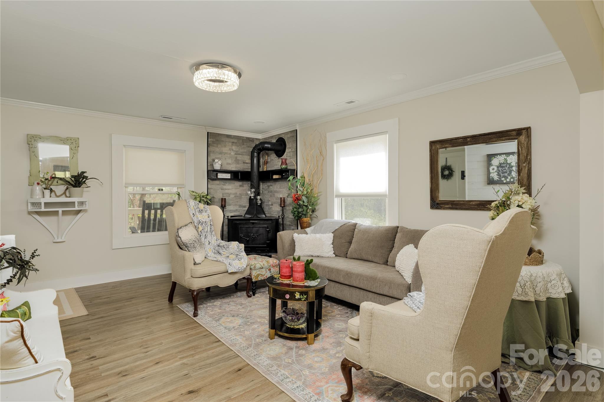 4100 S Fork Street — Hickory