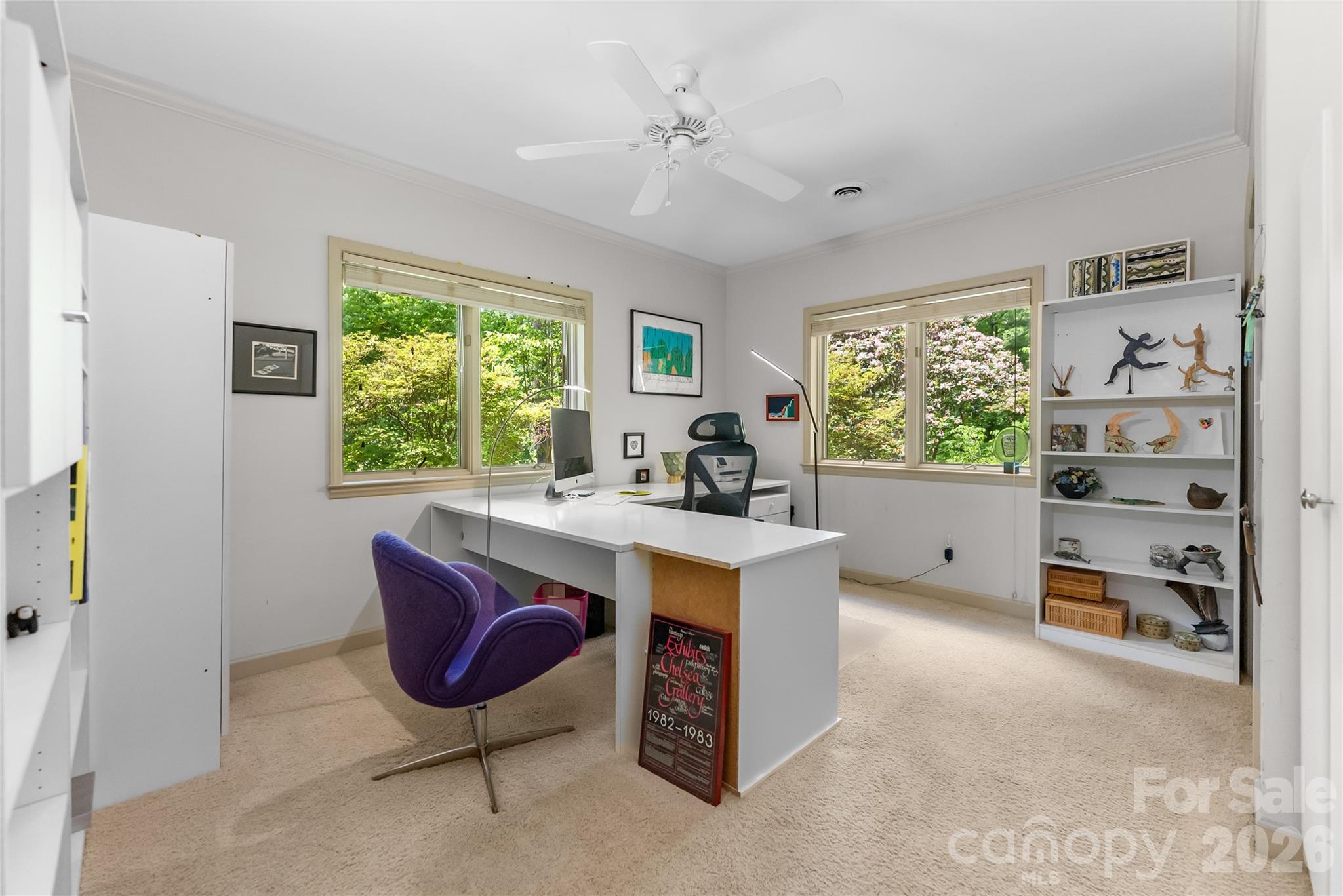 200 Robinhood Road — Asheville