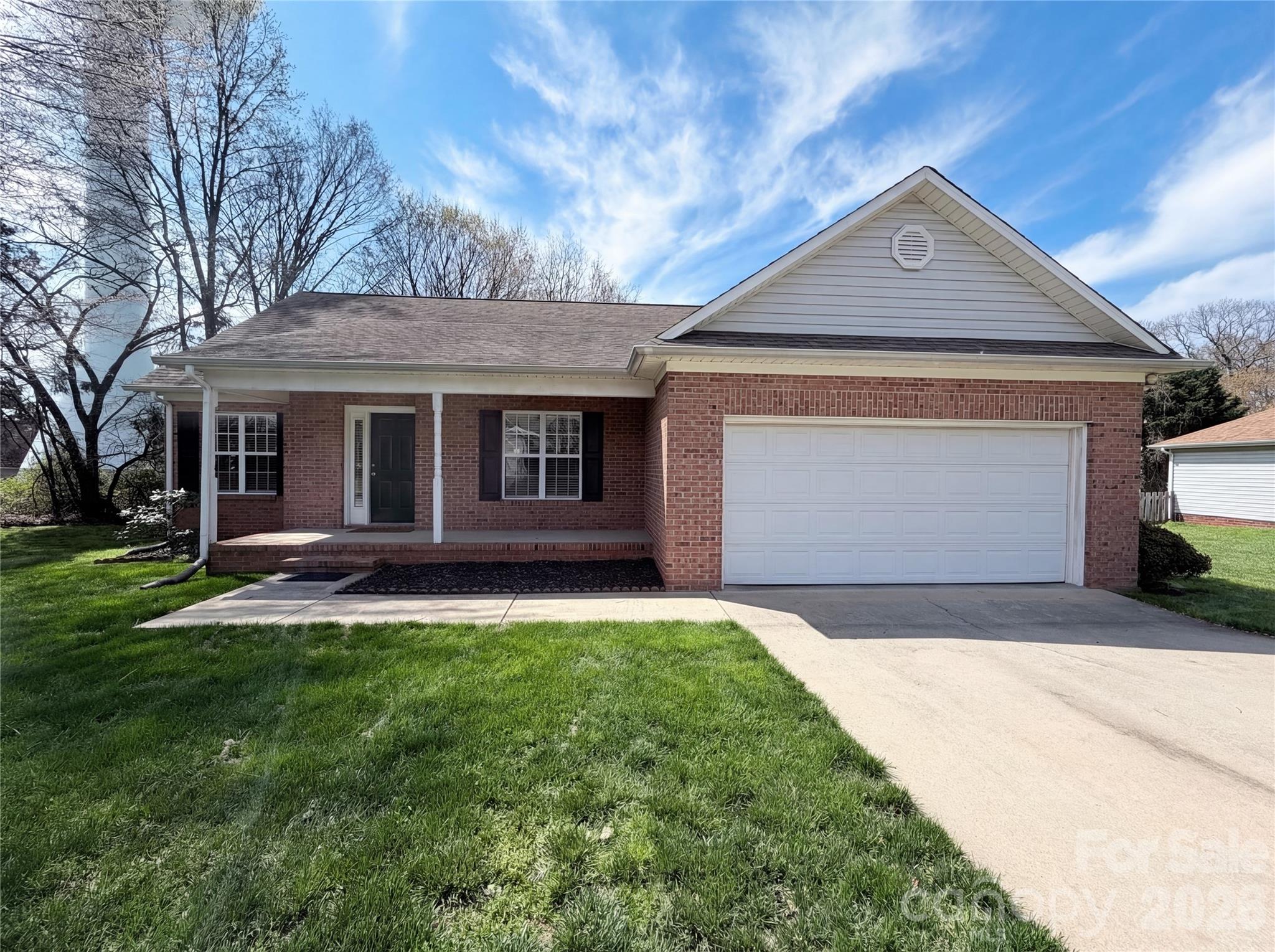 600 Emerson Drive — Mooresville