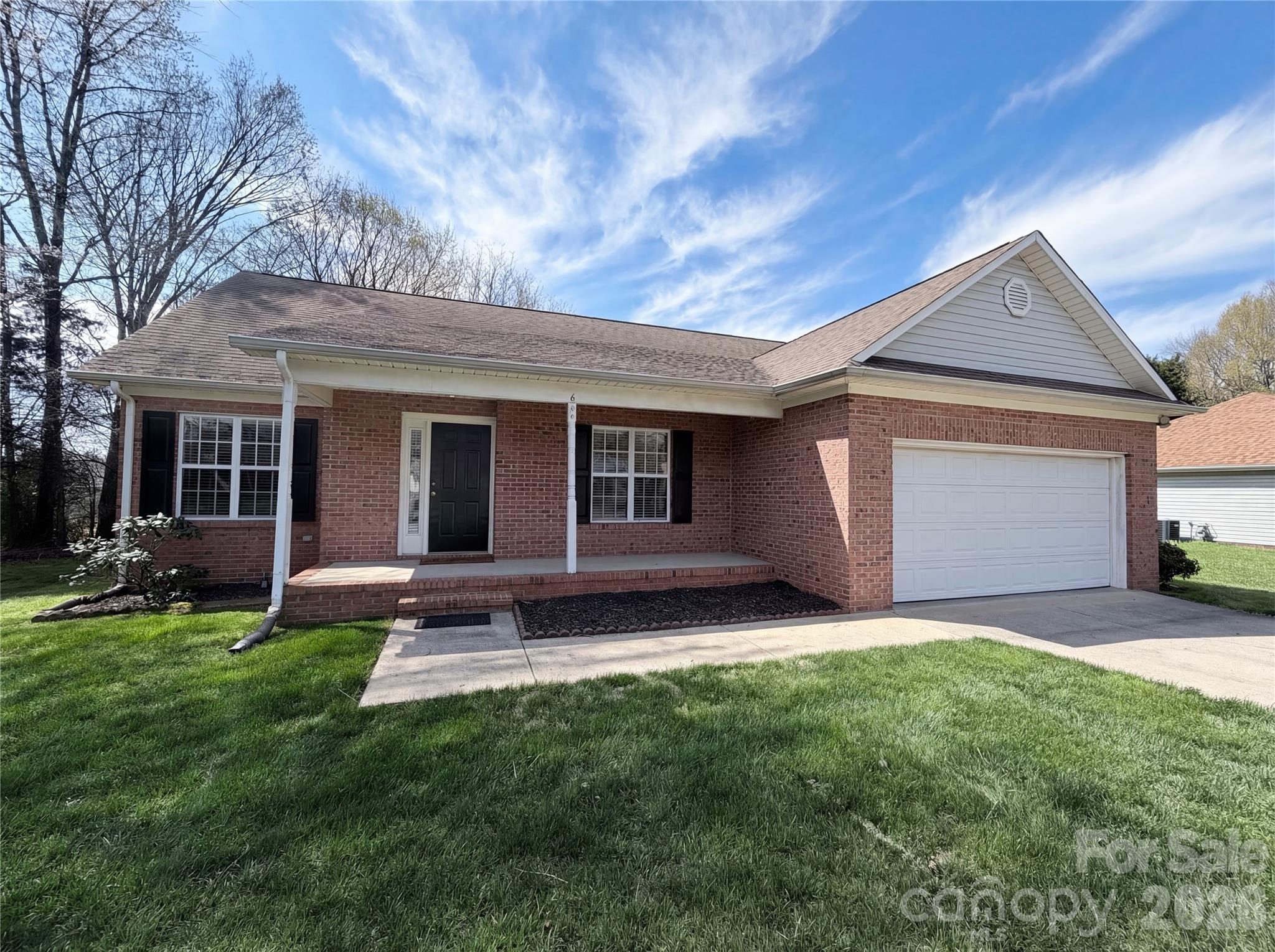 600 Emerson Drive — Mooresville