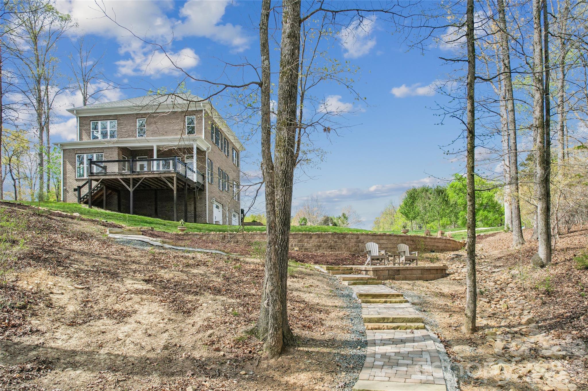 902 Bridgewater Drive — Monroe