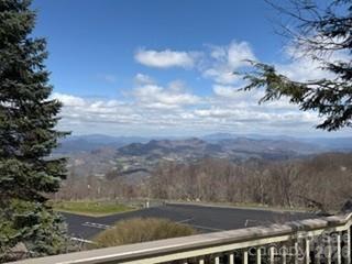 19 Lookout Loop — Burnsville