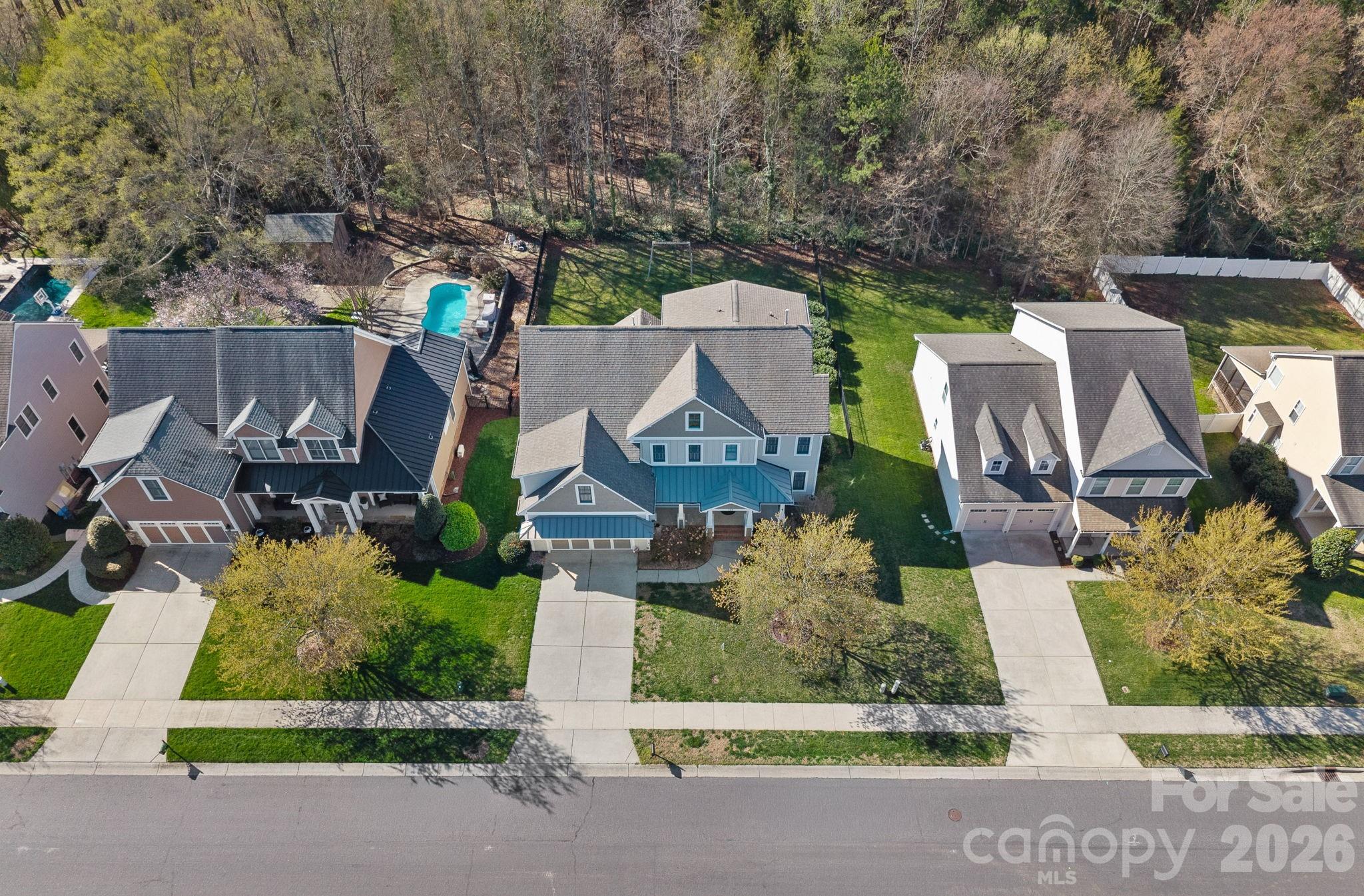123 Hedgewood Drive — Mooresville