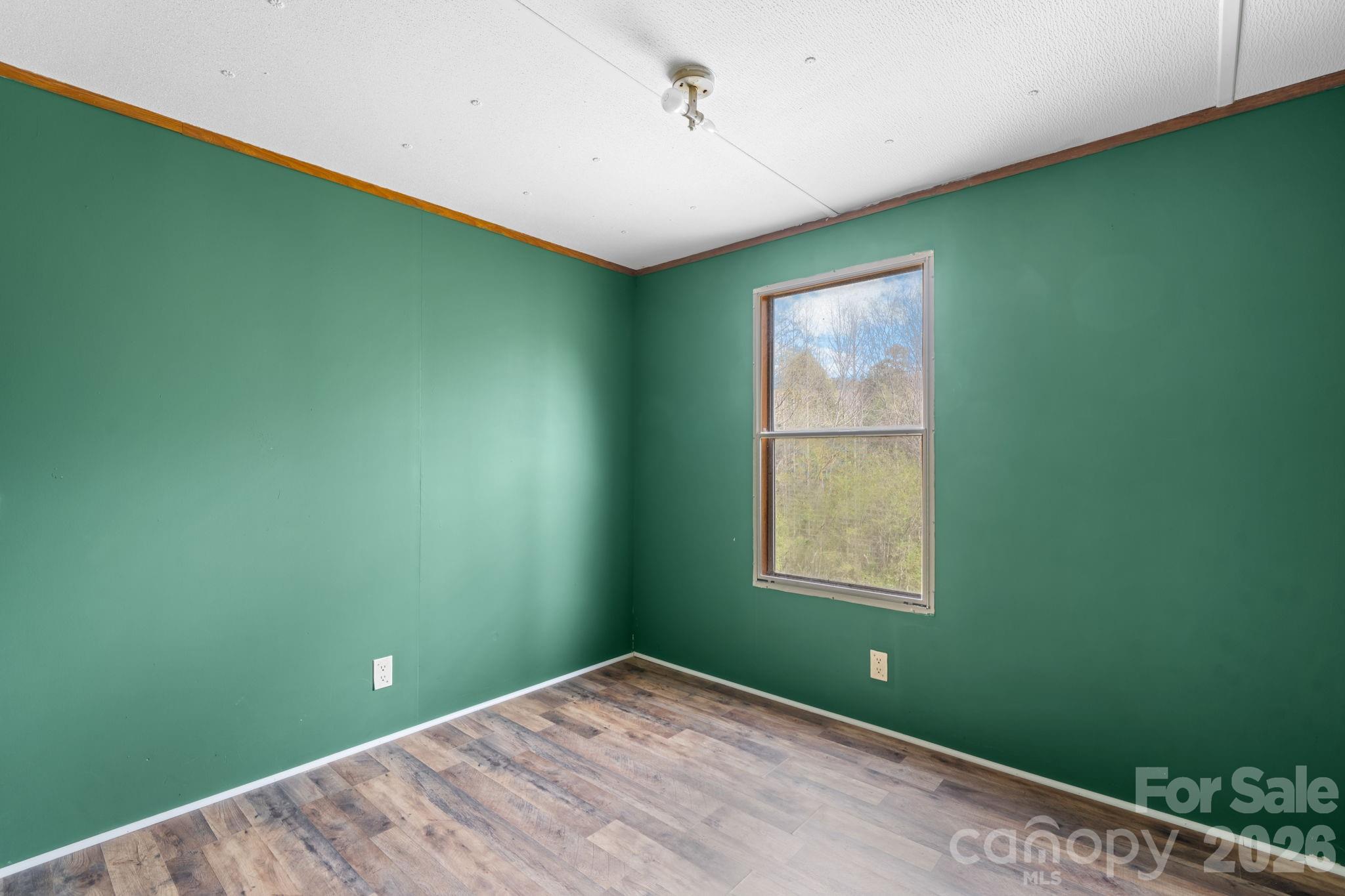 5624 R & R Farm Road — Connelly Springs