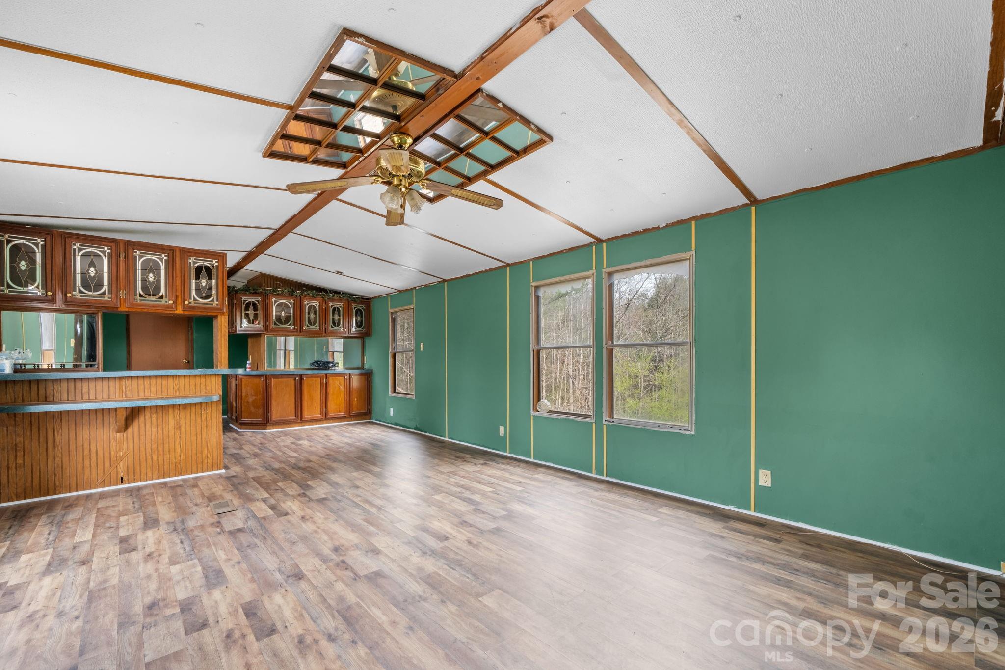 5624 R & R Farm Road — Connelly Springs