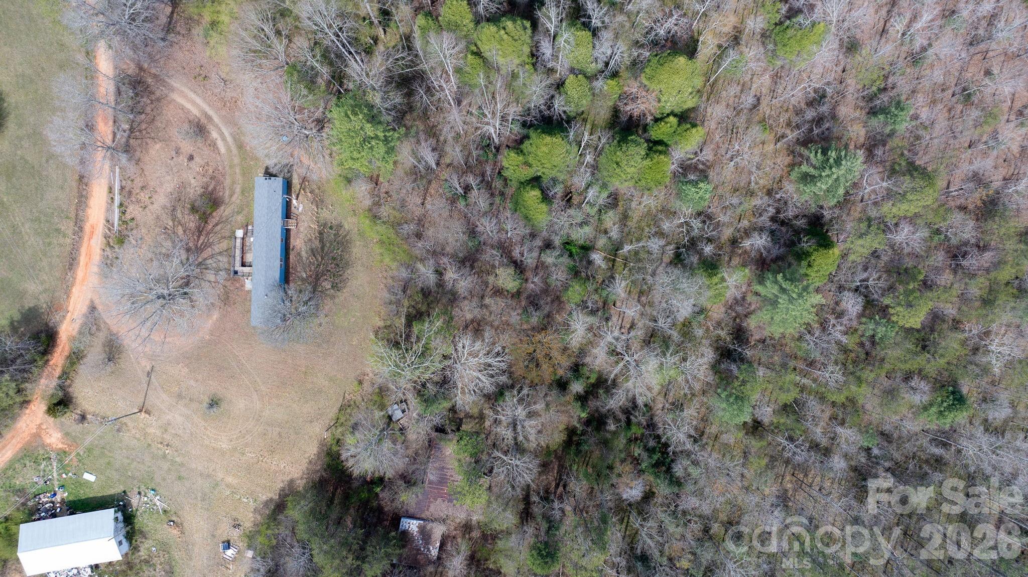 5624 R & R Farm Road — Connelly Springs