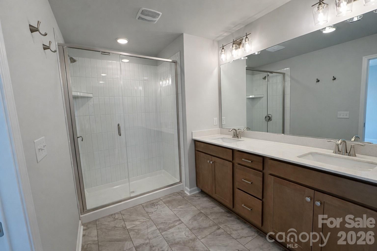 585 Cape Cod Way — Rock Hill
