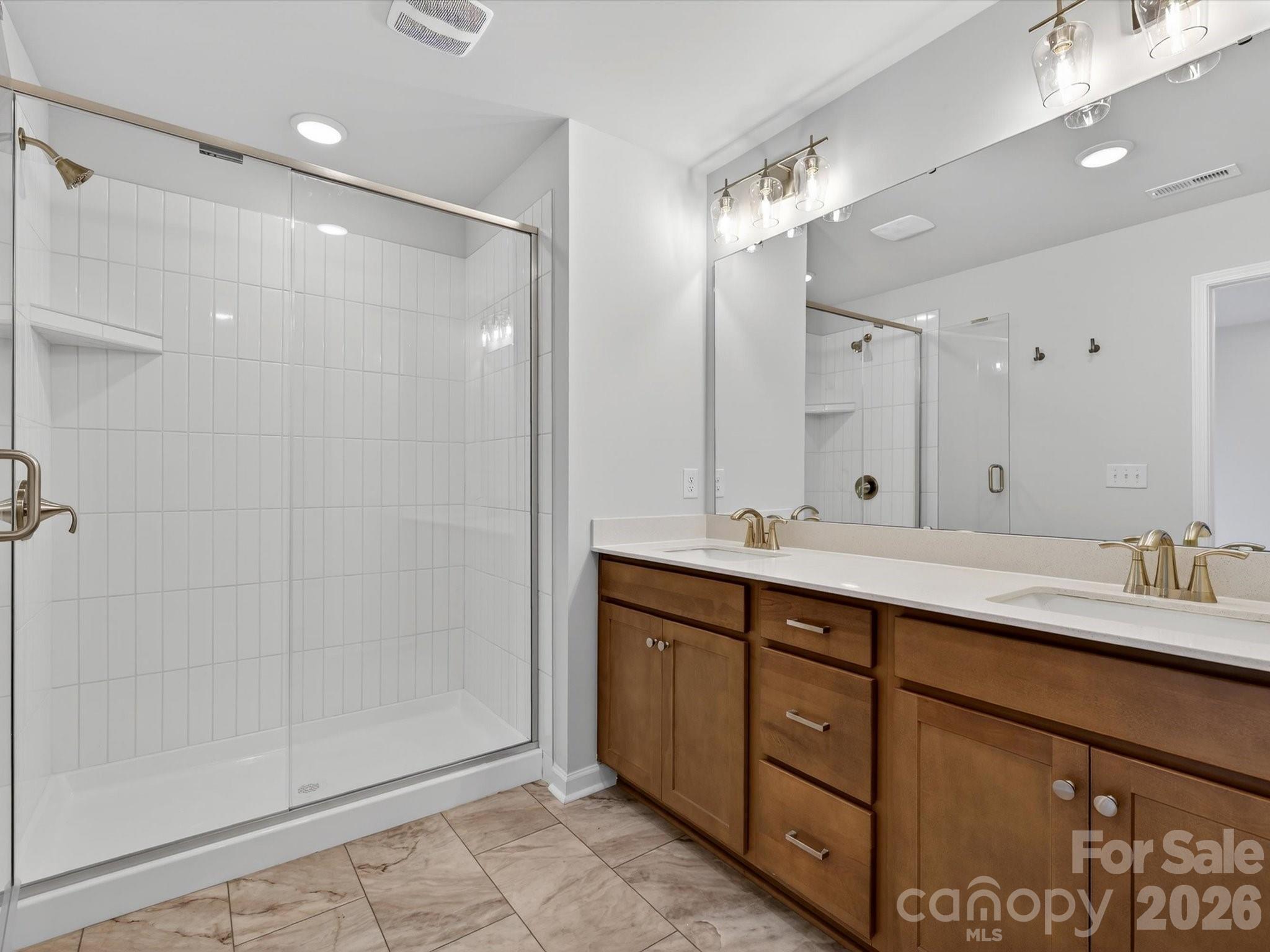 585 Cape Cod Way — Rock Hill