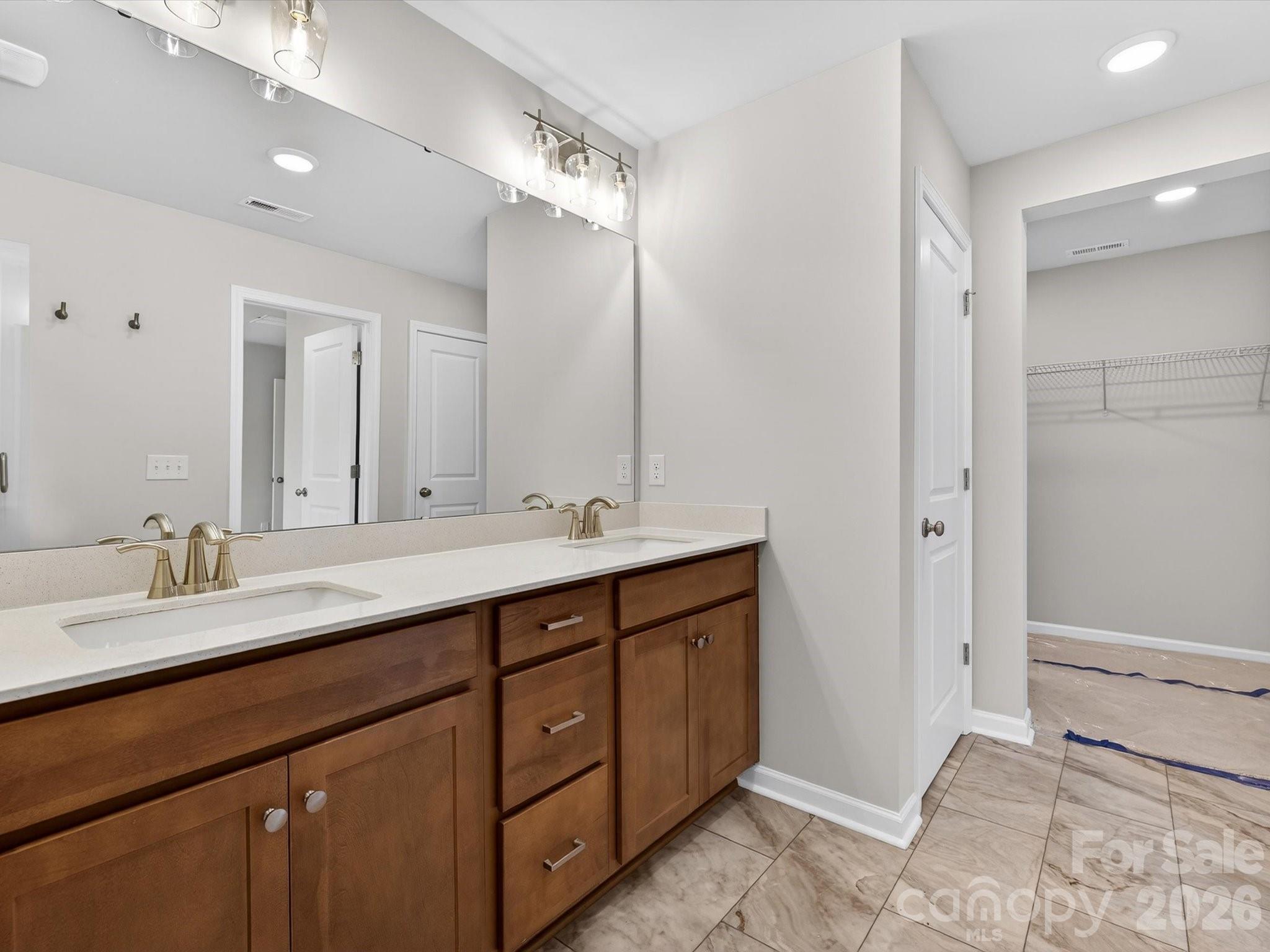 585 Cape Cod Way — Rock Hill