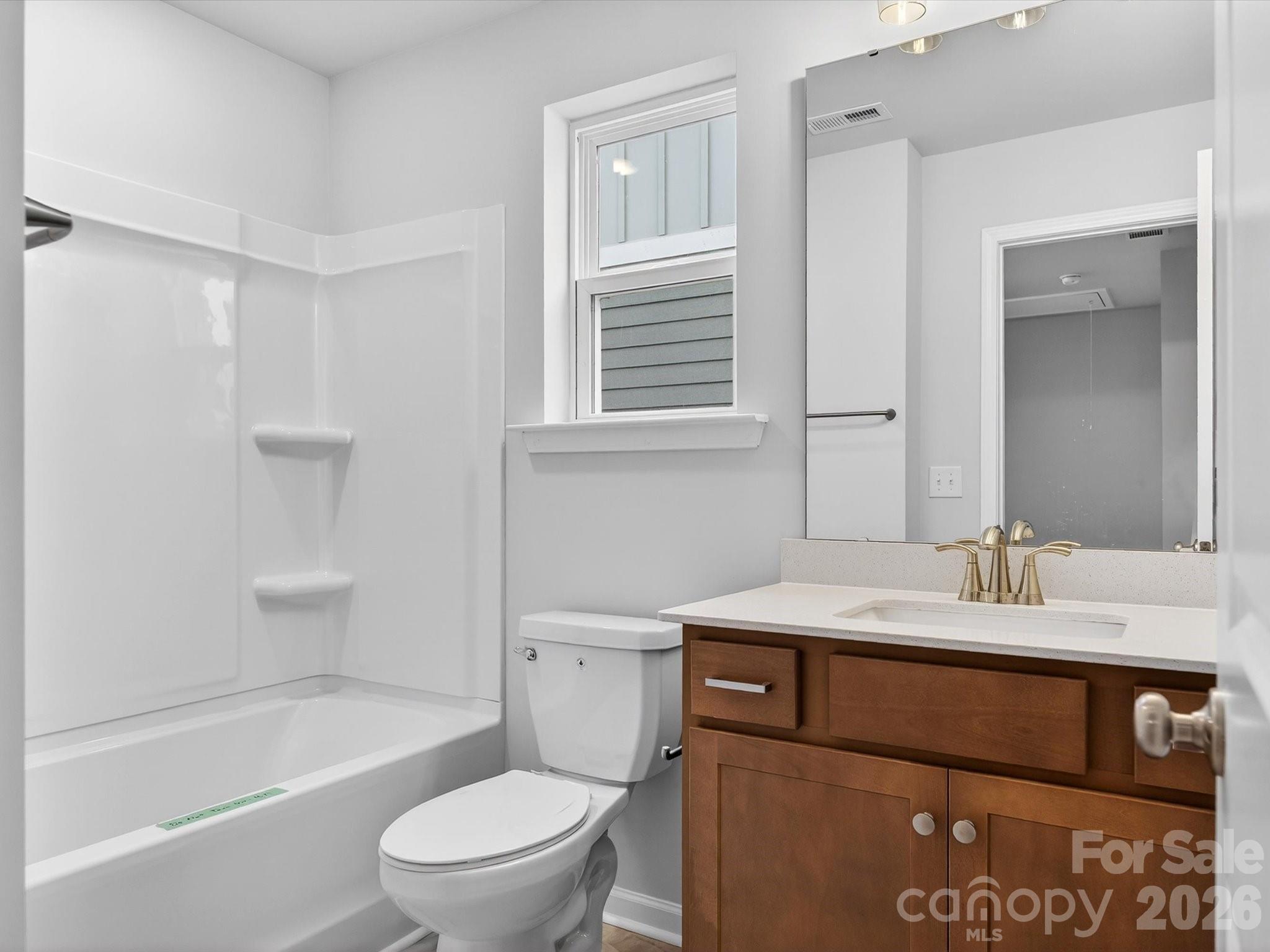 585 Cape Cod Way — Rock Hill