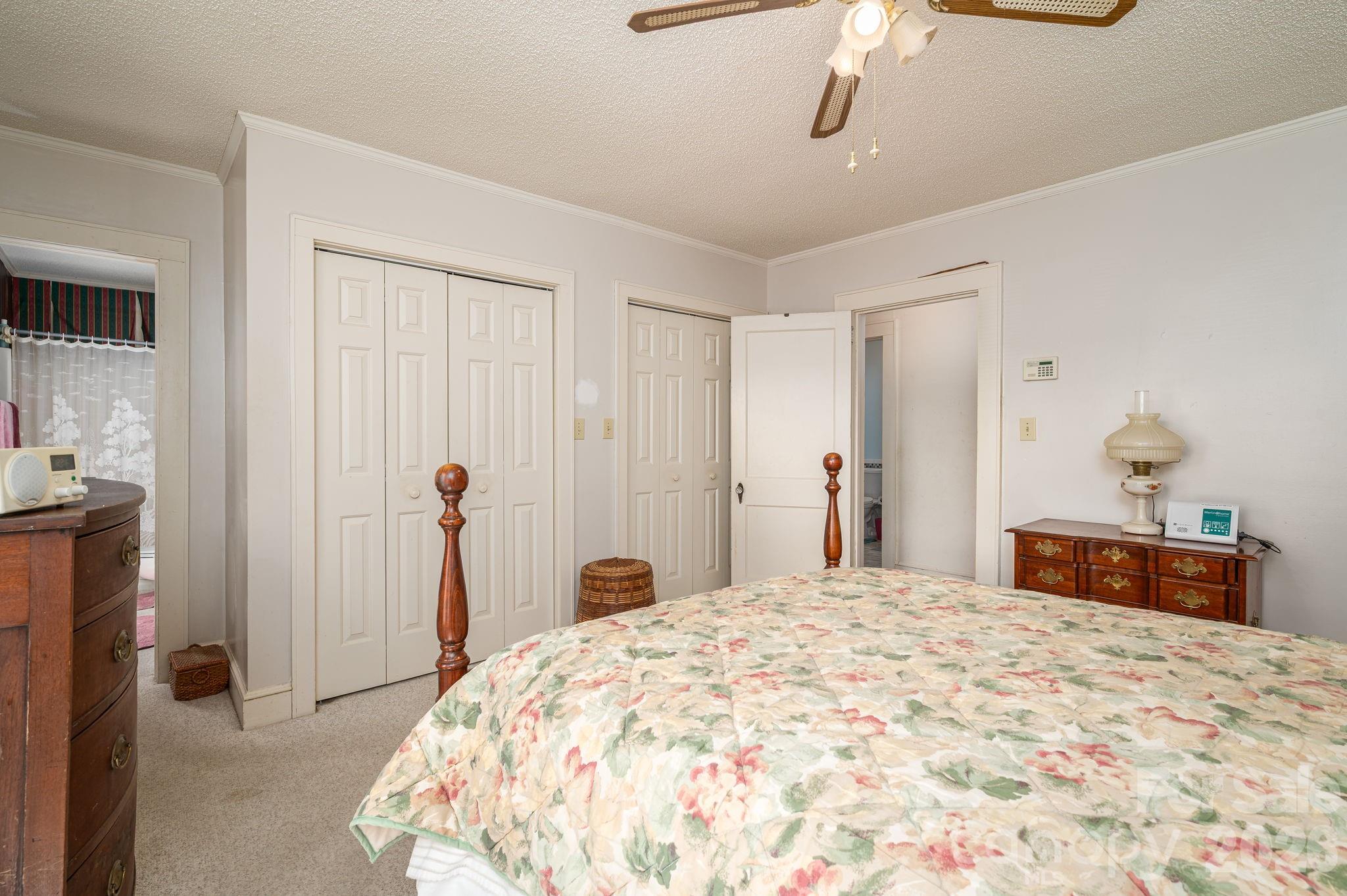 5309 Hickory Grove Road — Stanley