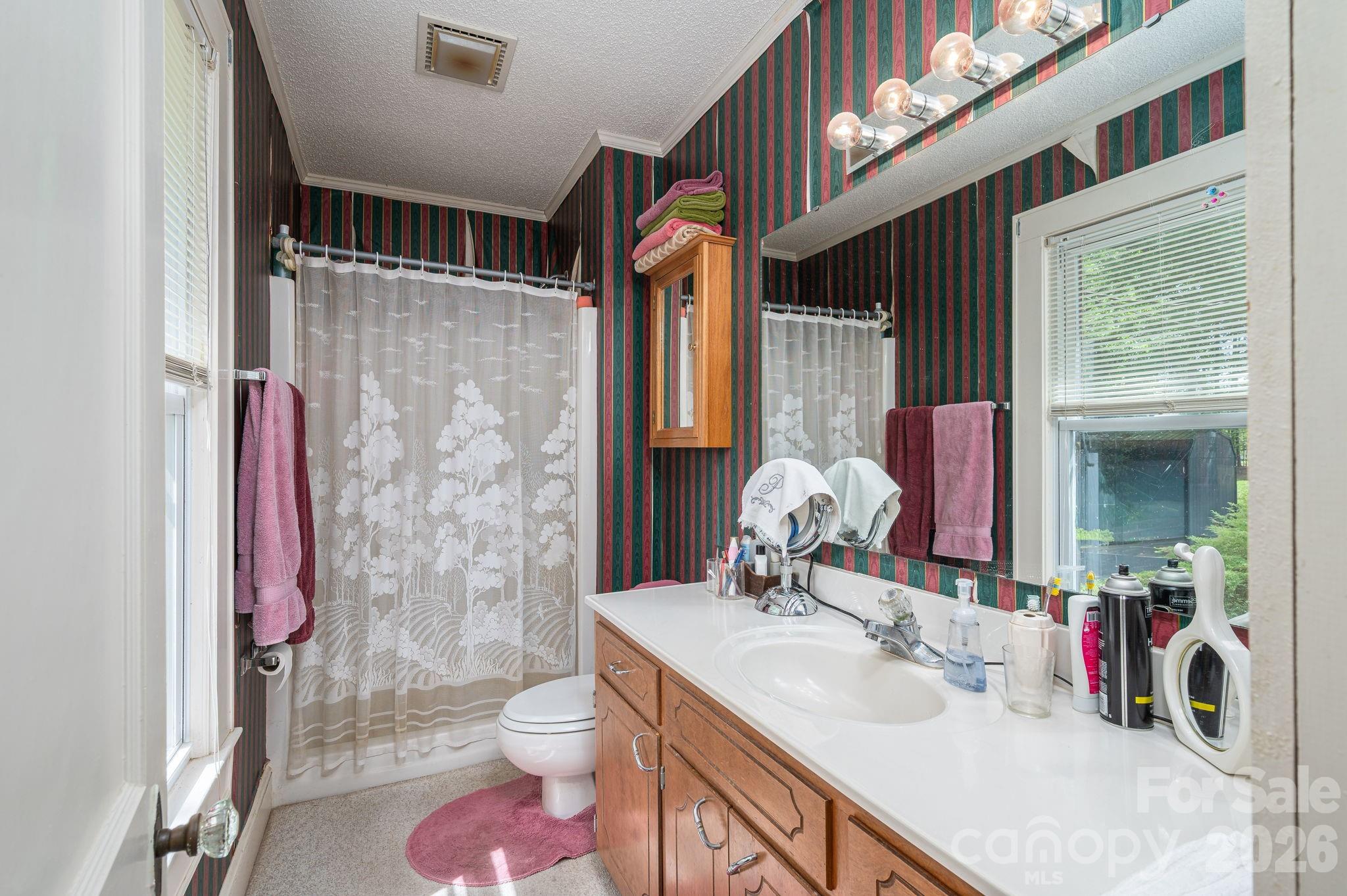 5309 Hickory Grove Road — Stanley