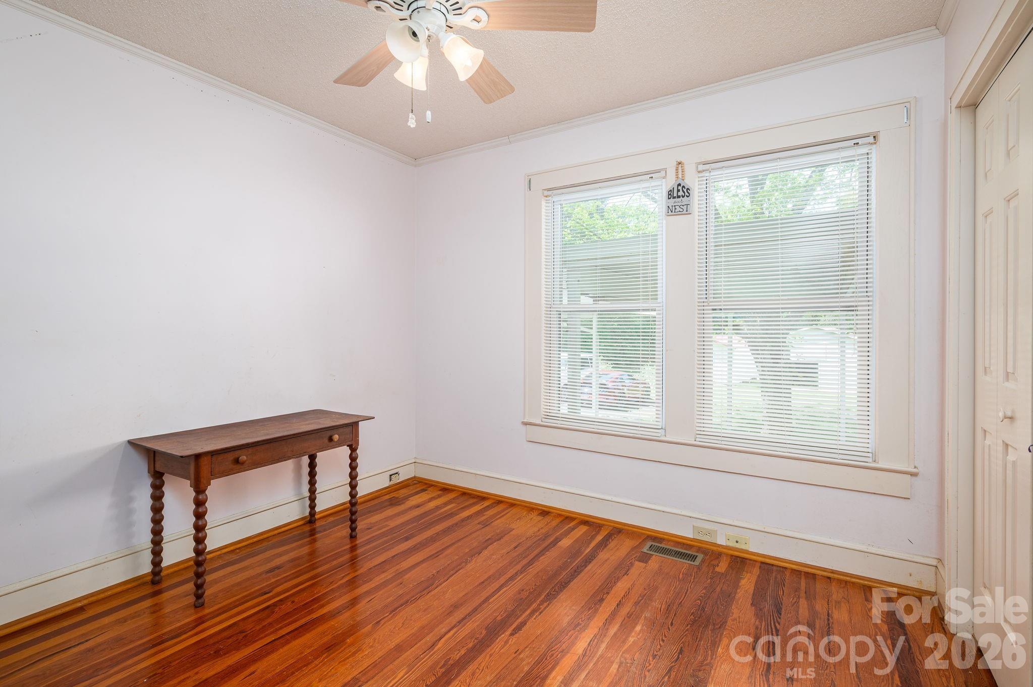 5309 Hickory Grove Road — Stanley