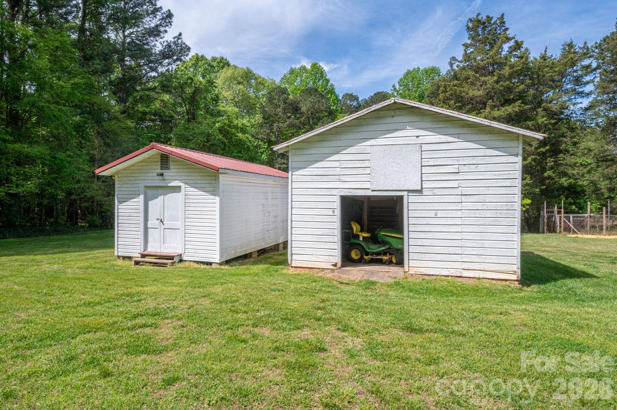 5309 Hickory Grove Road — Stanley