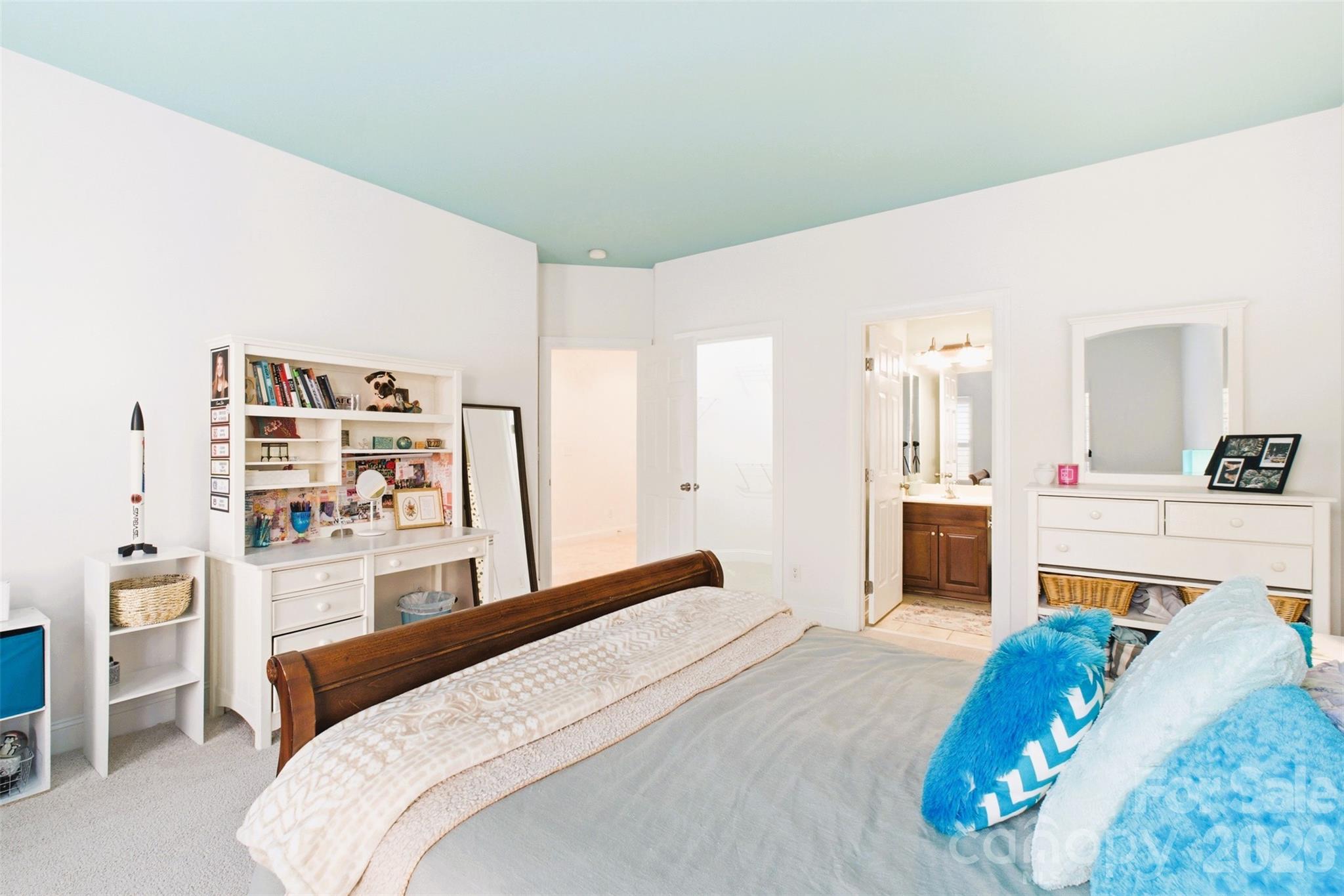 220 Woodwinds Drive — Mount Holly