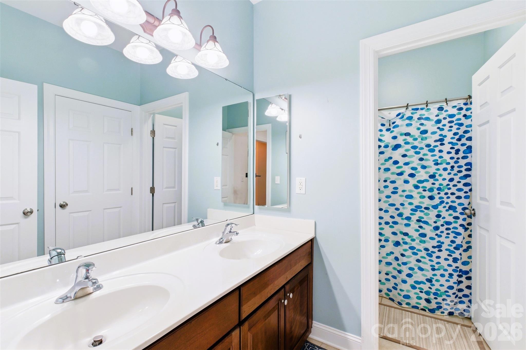220 Woodwinds Drive — Mount Holly