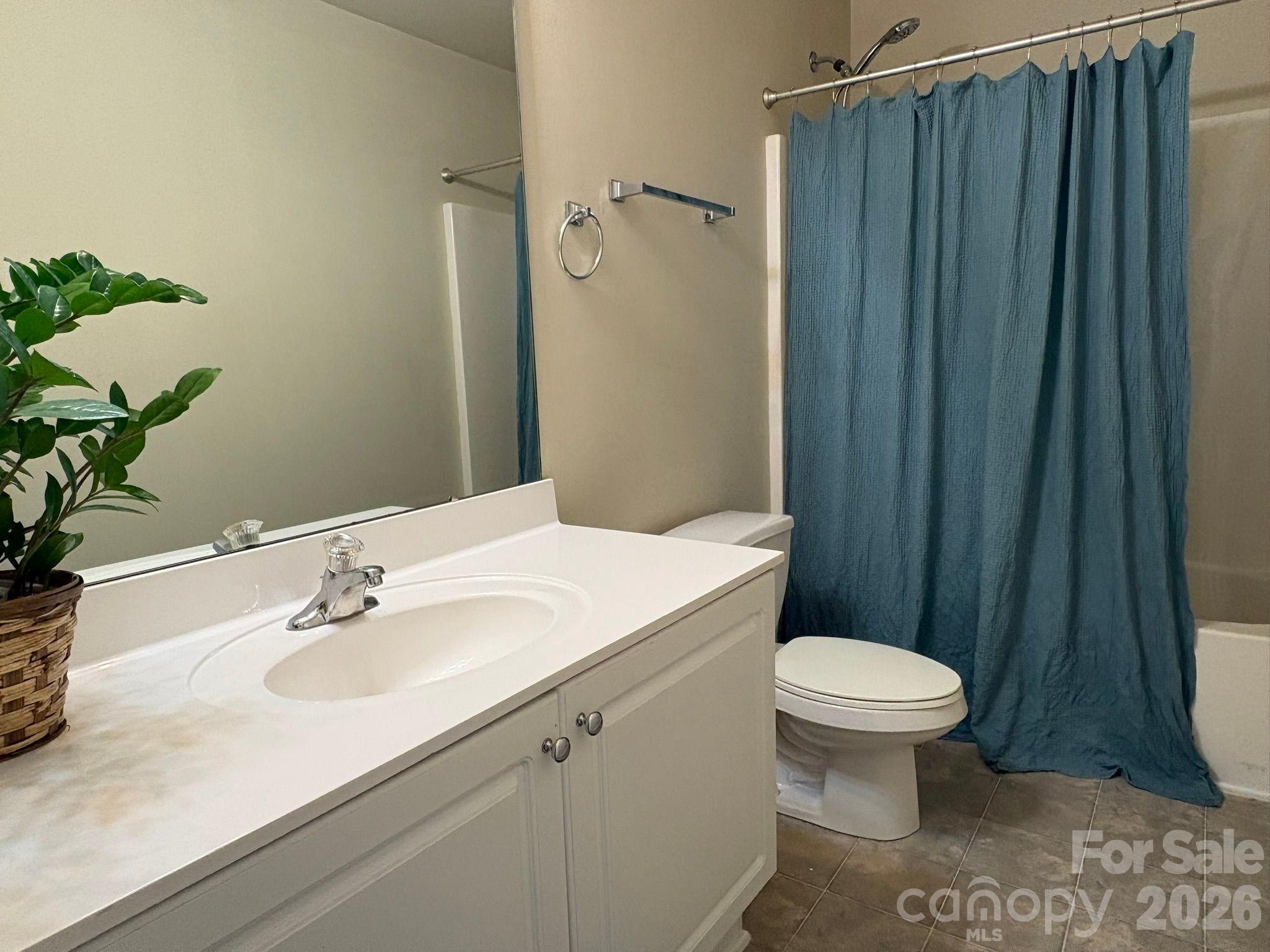 12758 Cross Dale Drive — Huntersville
