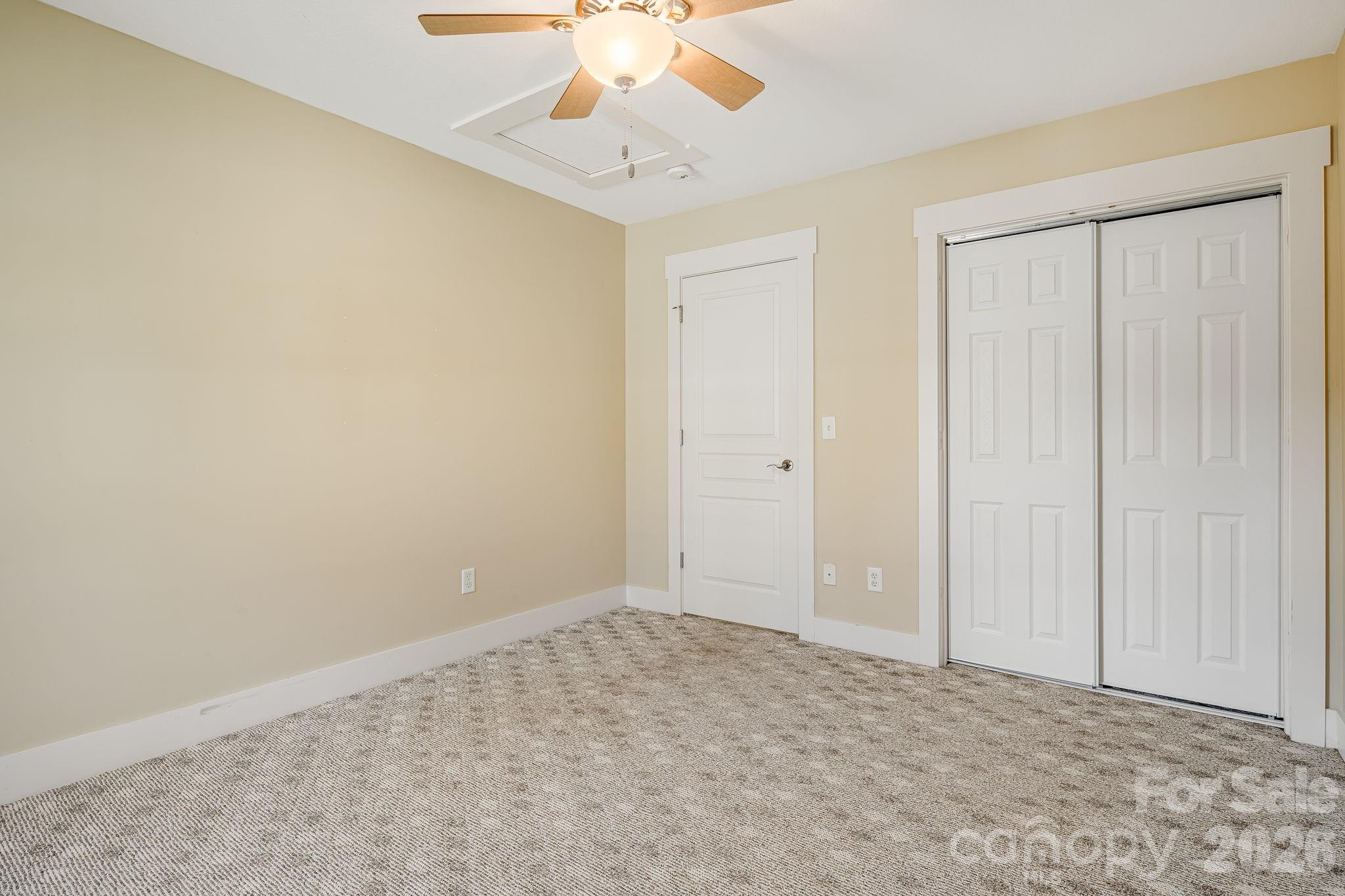 7 Oakhaven Terrace — Asheville