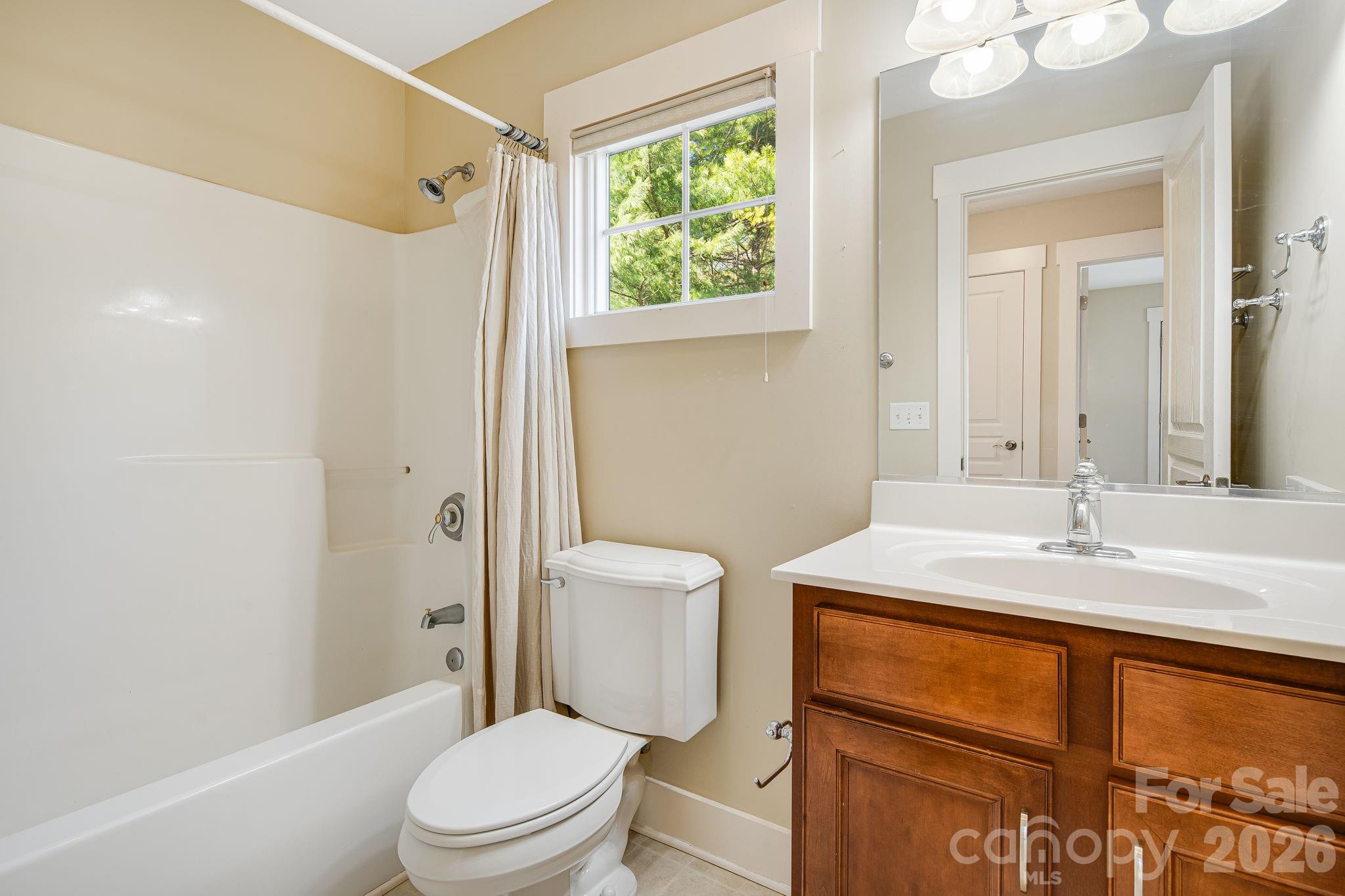 7 Oakhaven Terrace — Asheville