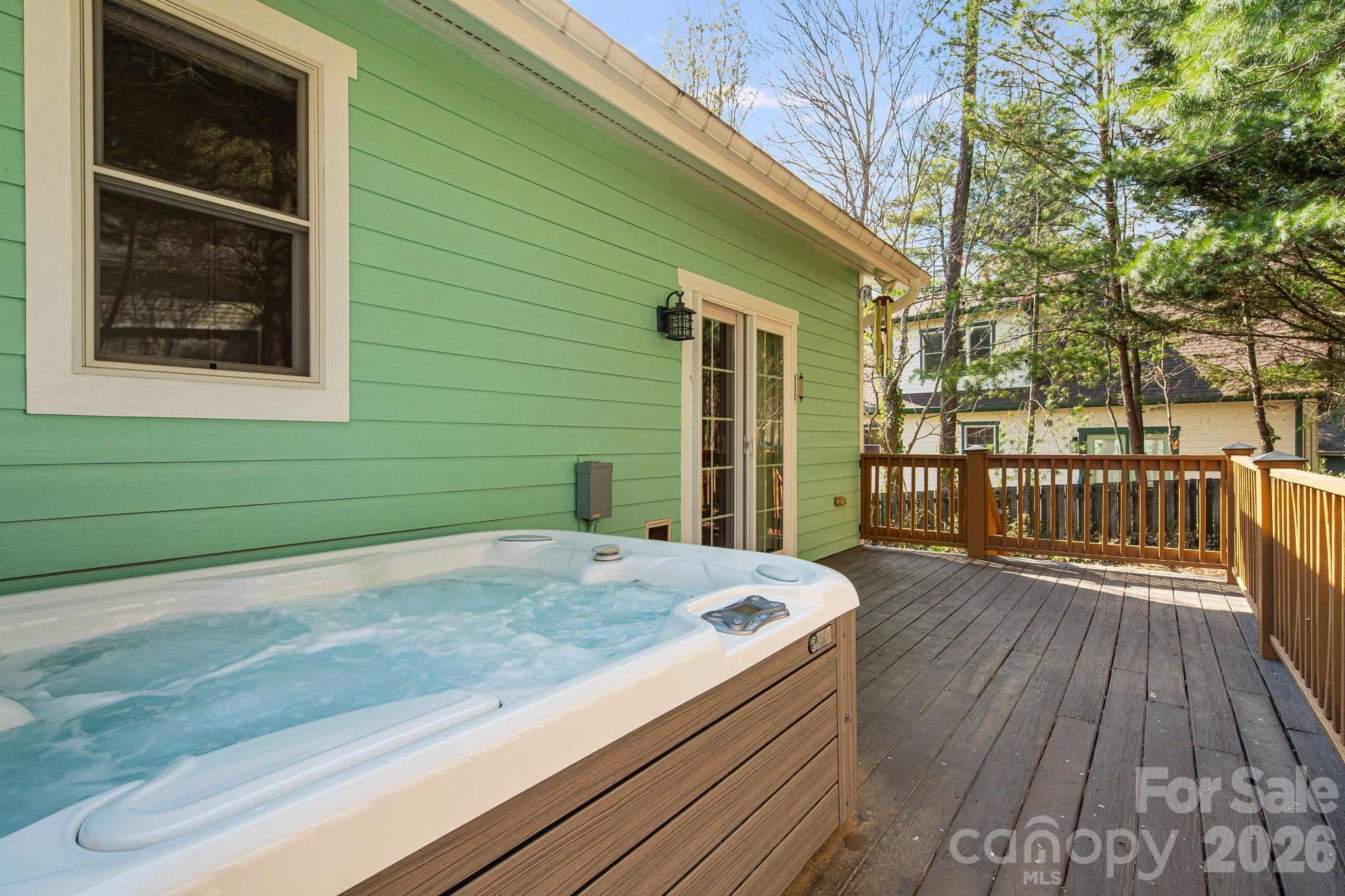 7 Oakhaven Terrace — Asheville