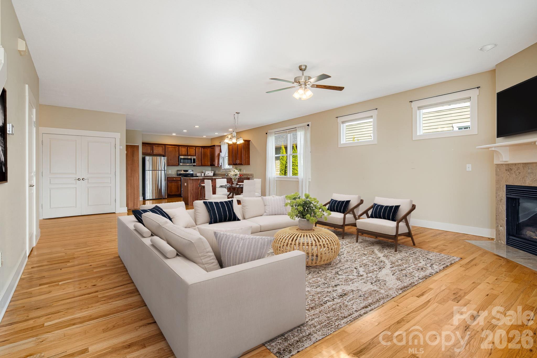 7 Oakhaven Terrace — Asheville