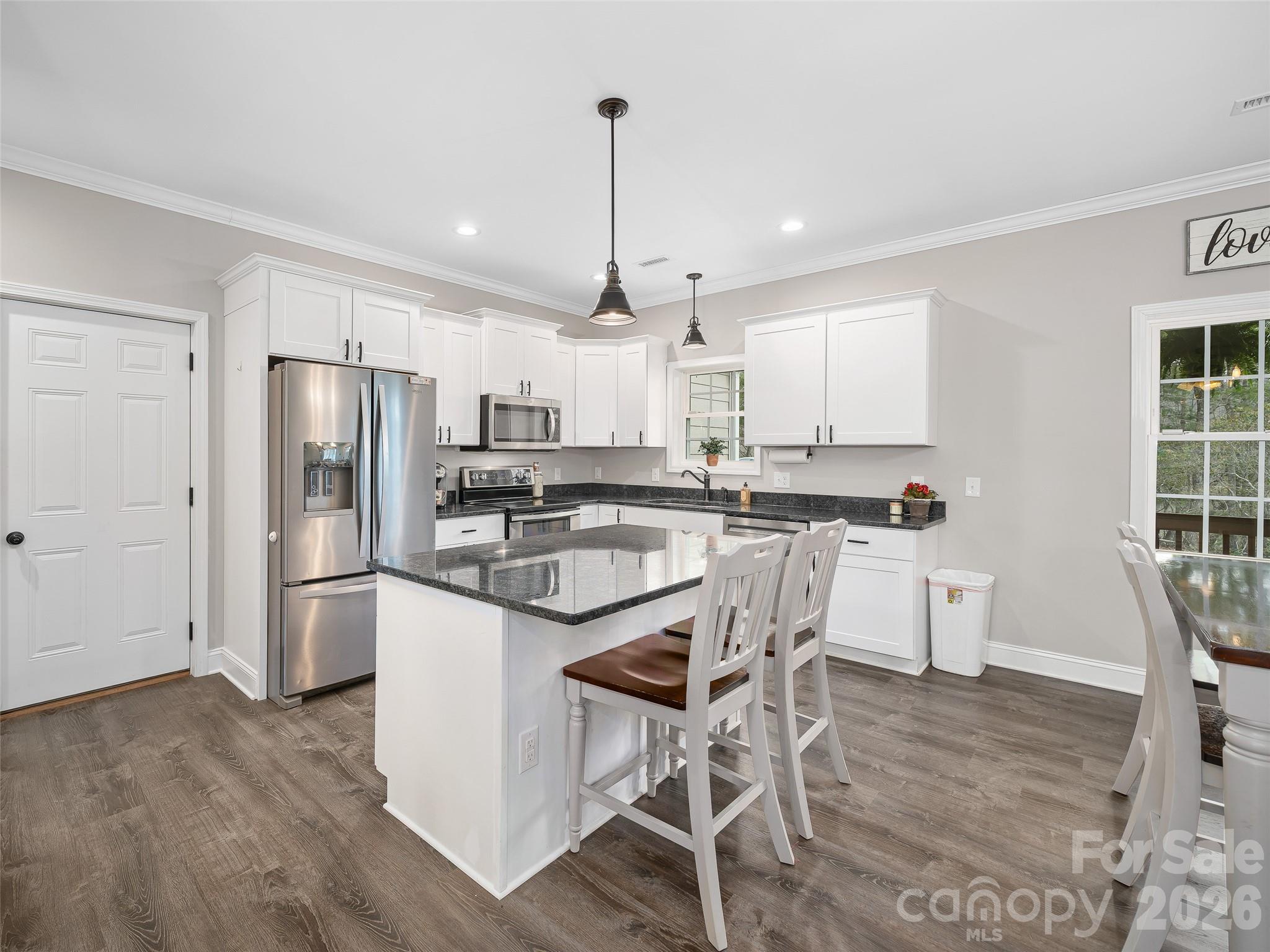 111 Wipprecht Drive — Spruce Pine